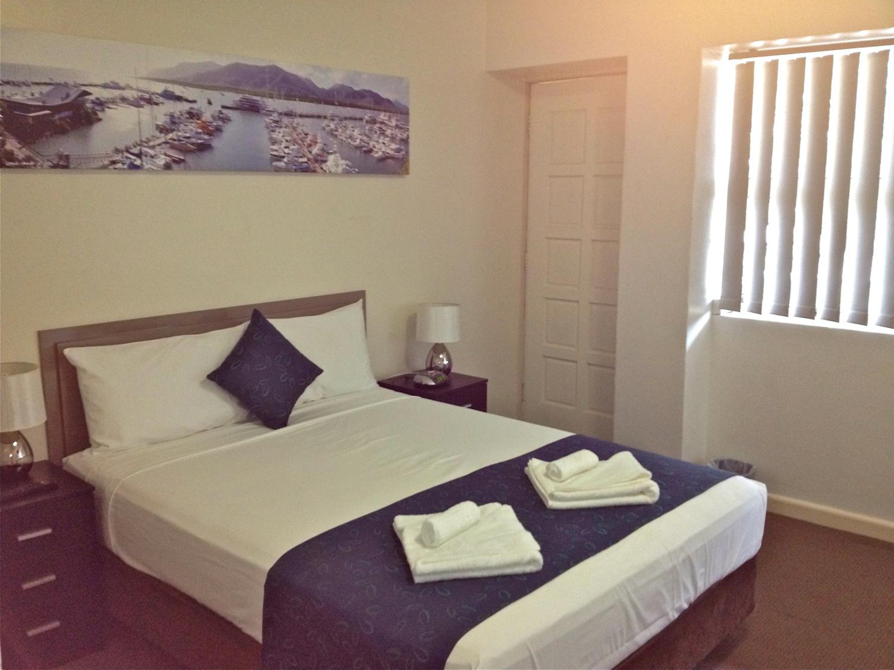 Queen Room - Photo 1
