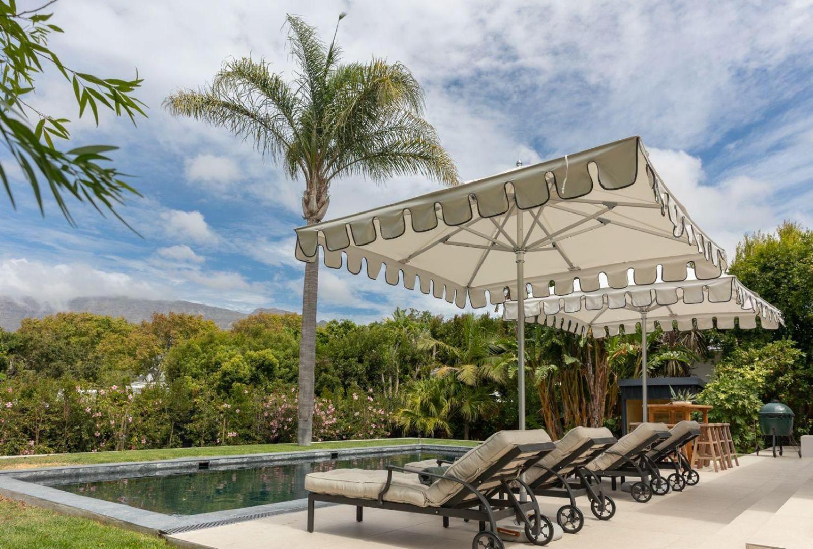 Villa photo 3