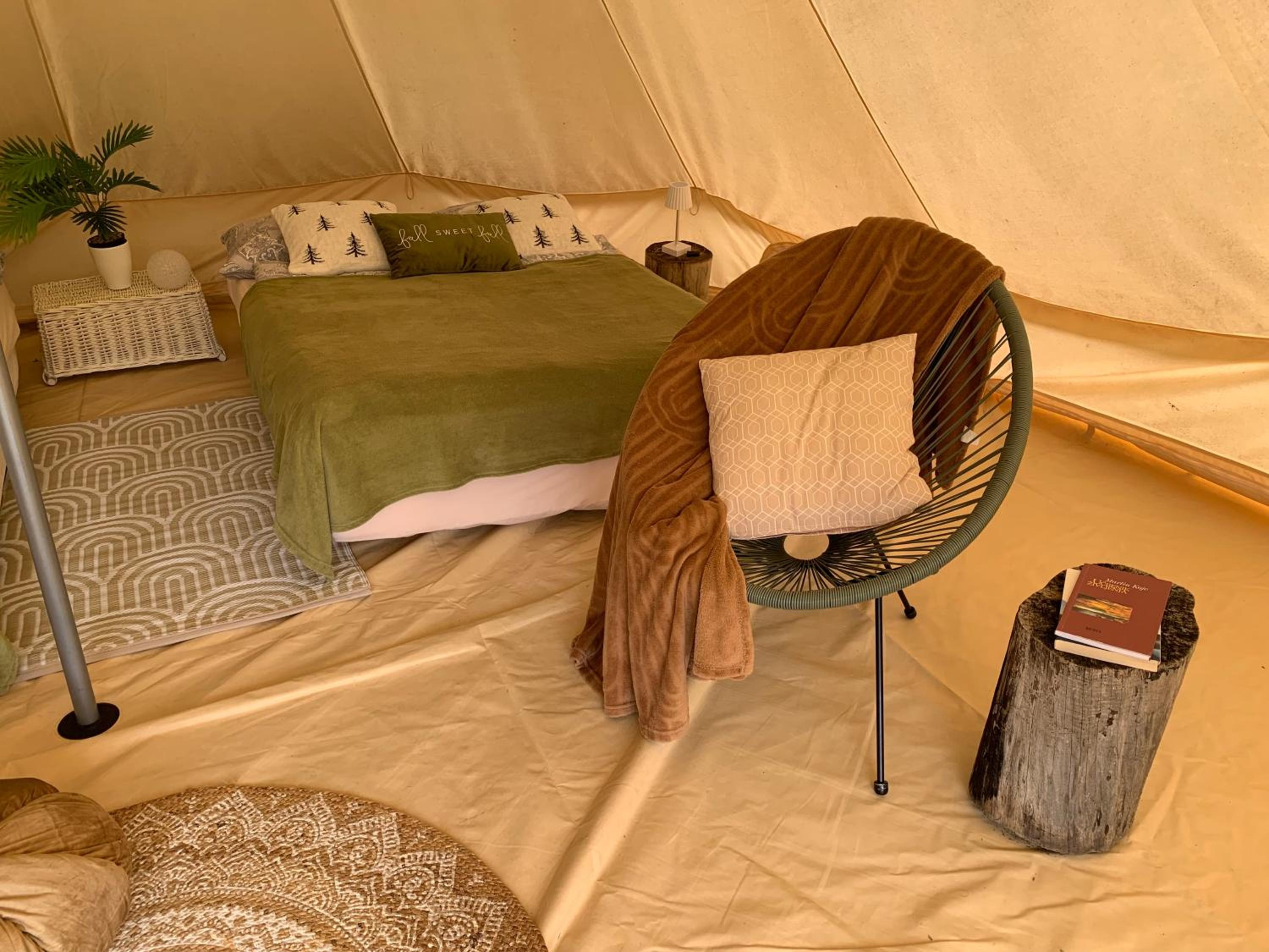 Tent