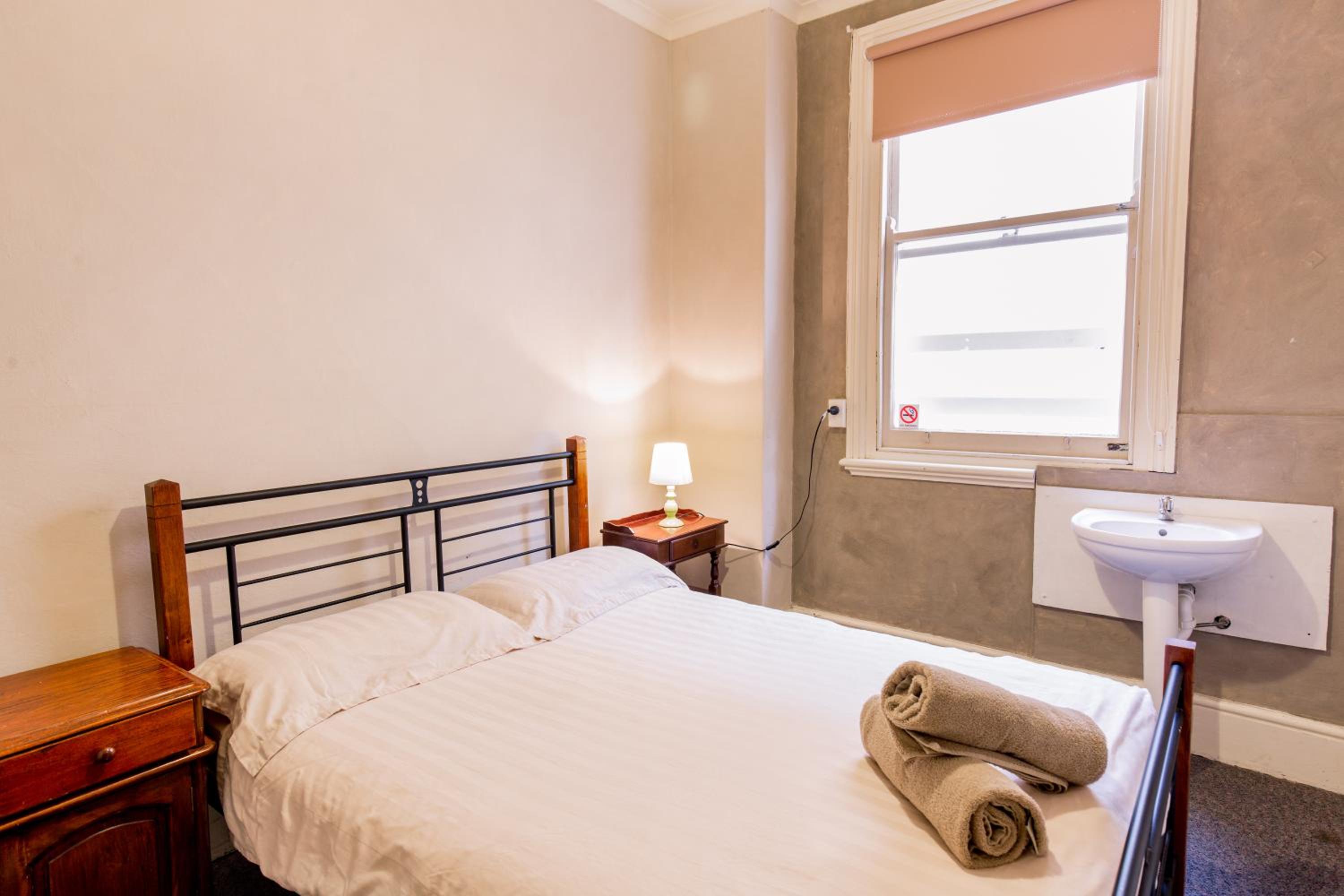 Standard Twin Room photo 2