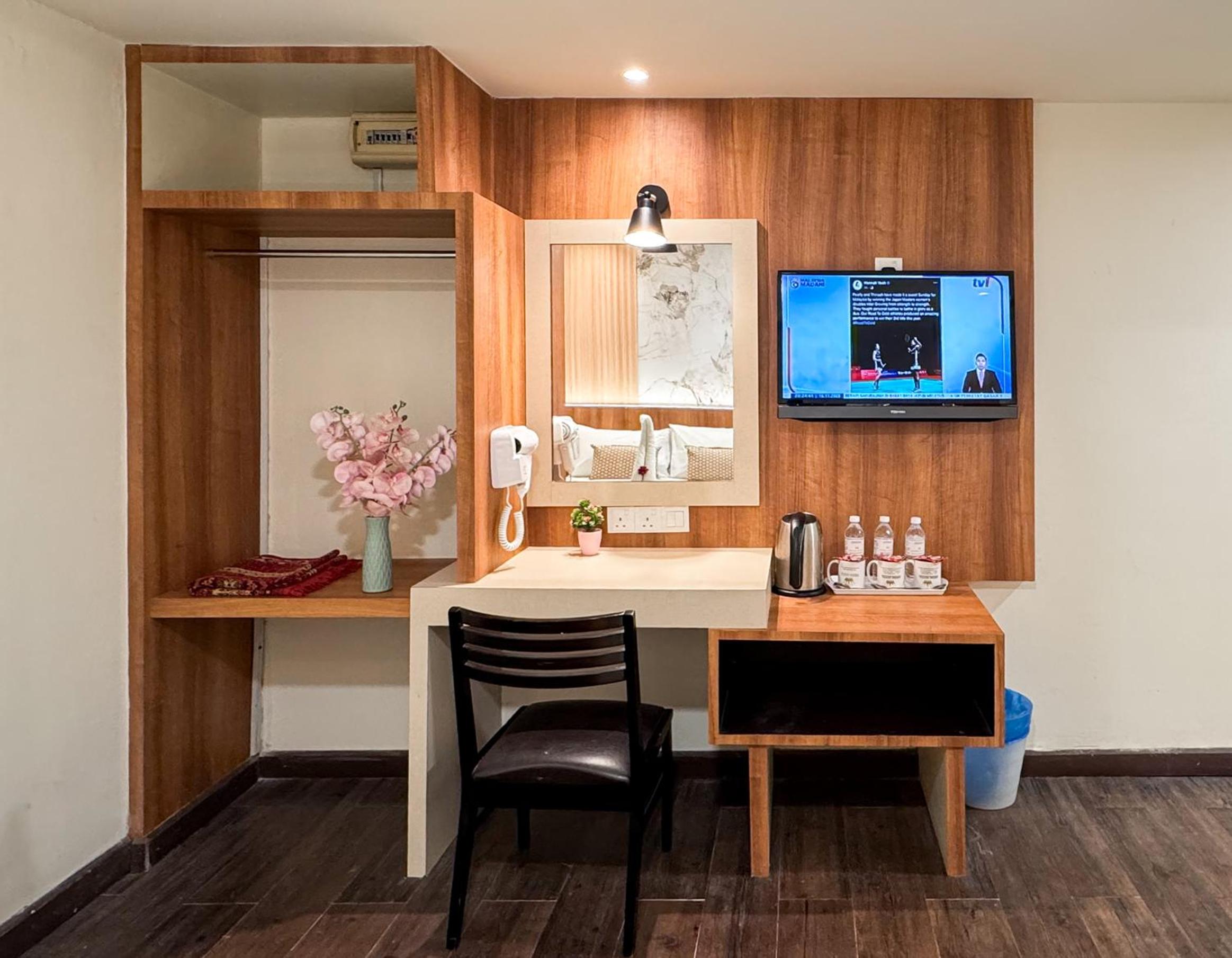 Deluxe Triple Room photo 3