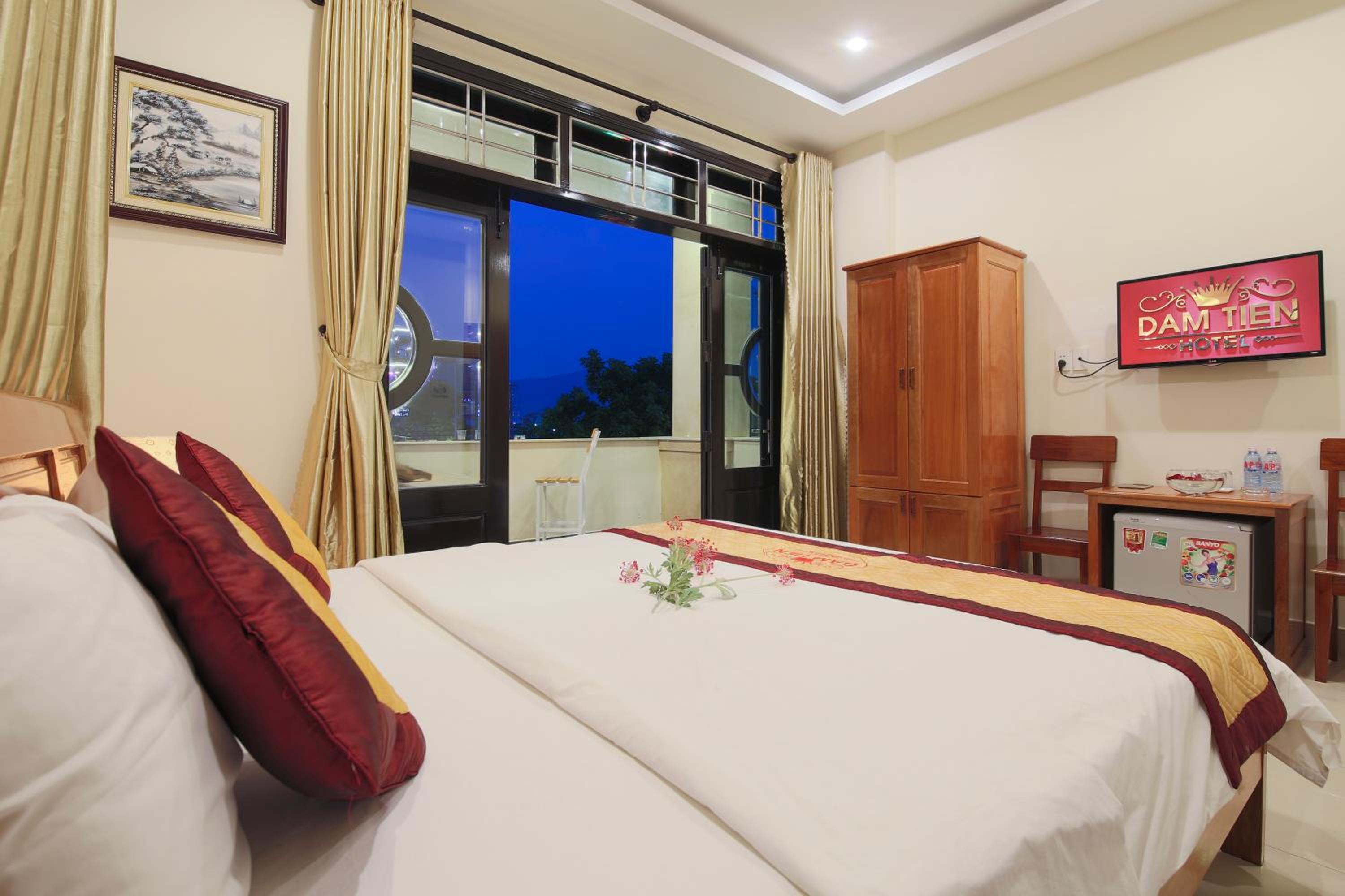 Deluxe Double Room with Balcony