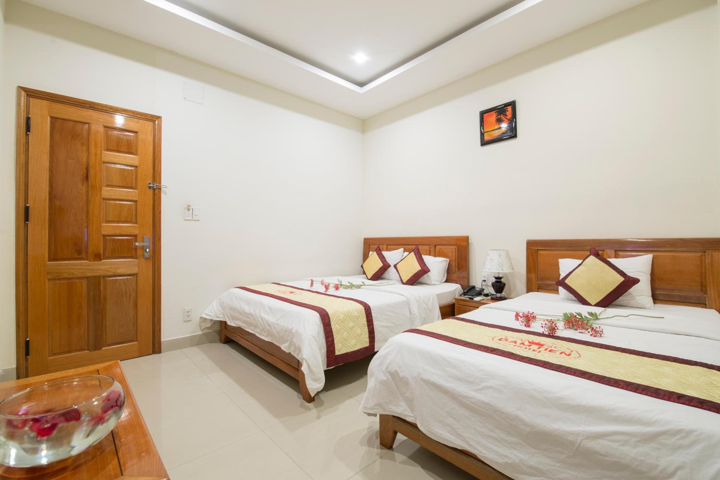 Deluxe Queen Room with Two Queen Beds