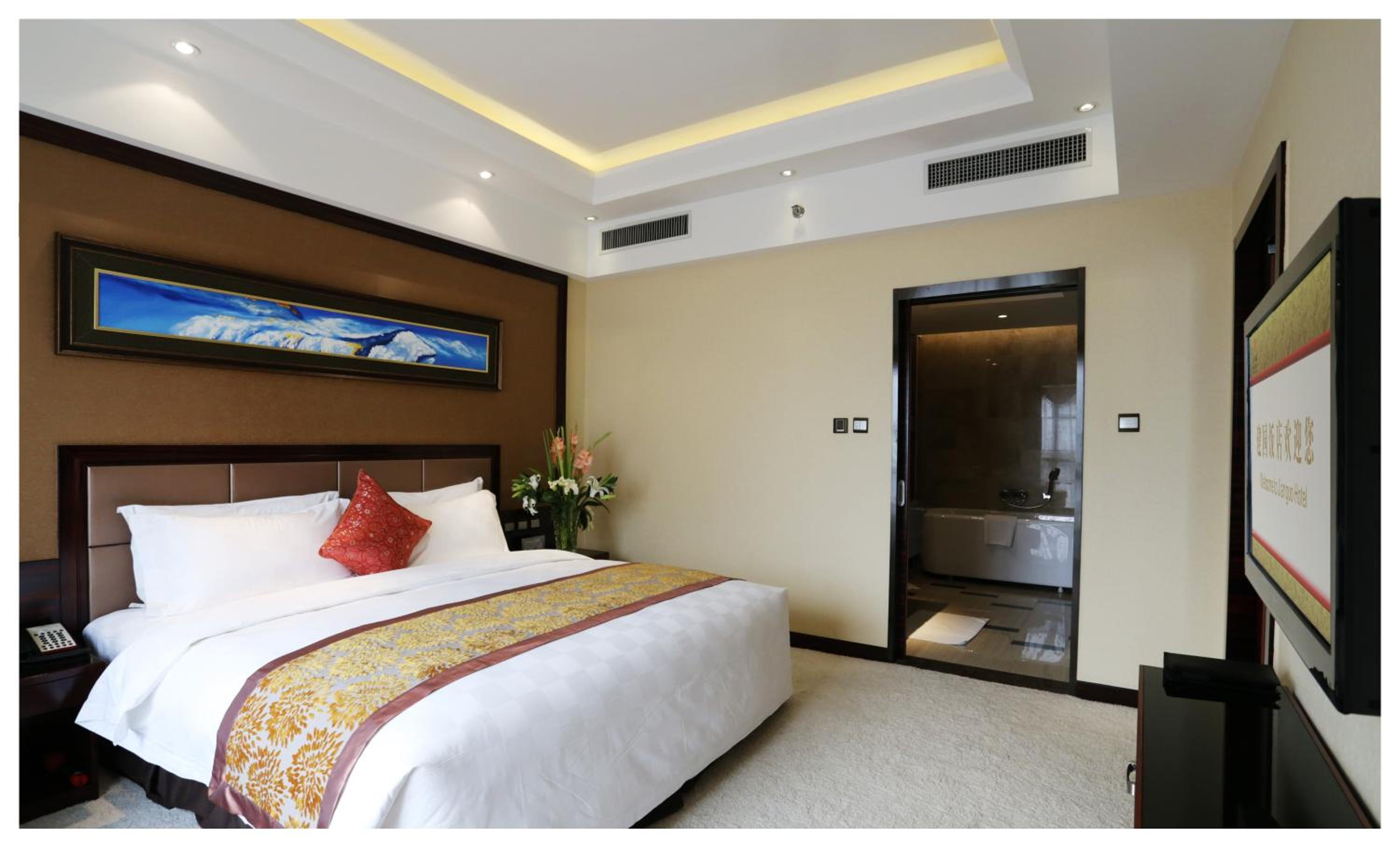 Deluxe King Room - Photo 4