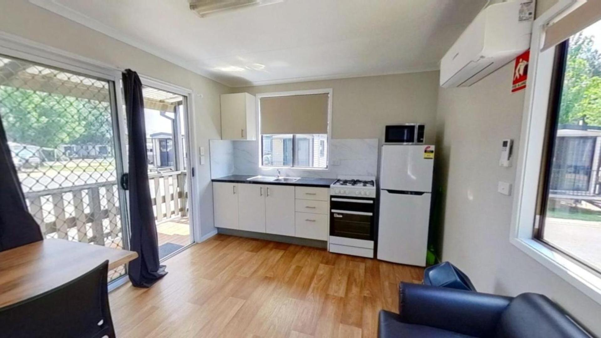 Standard One-Bedroom Cabin - Pet Friendly photo 3