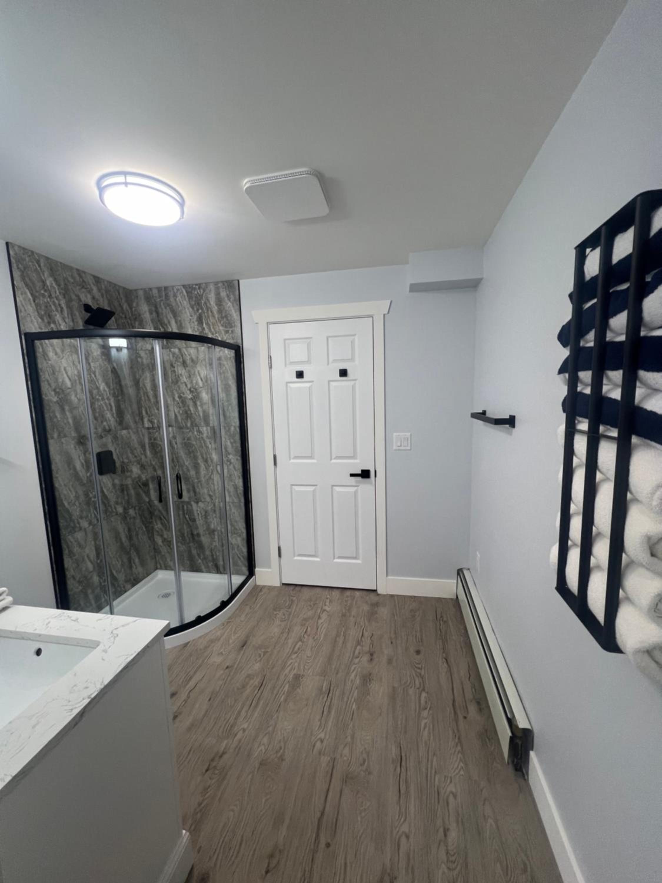 Two-Bedroom Deluxe Apartment with Balcony photo 2