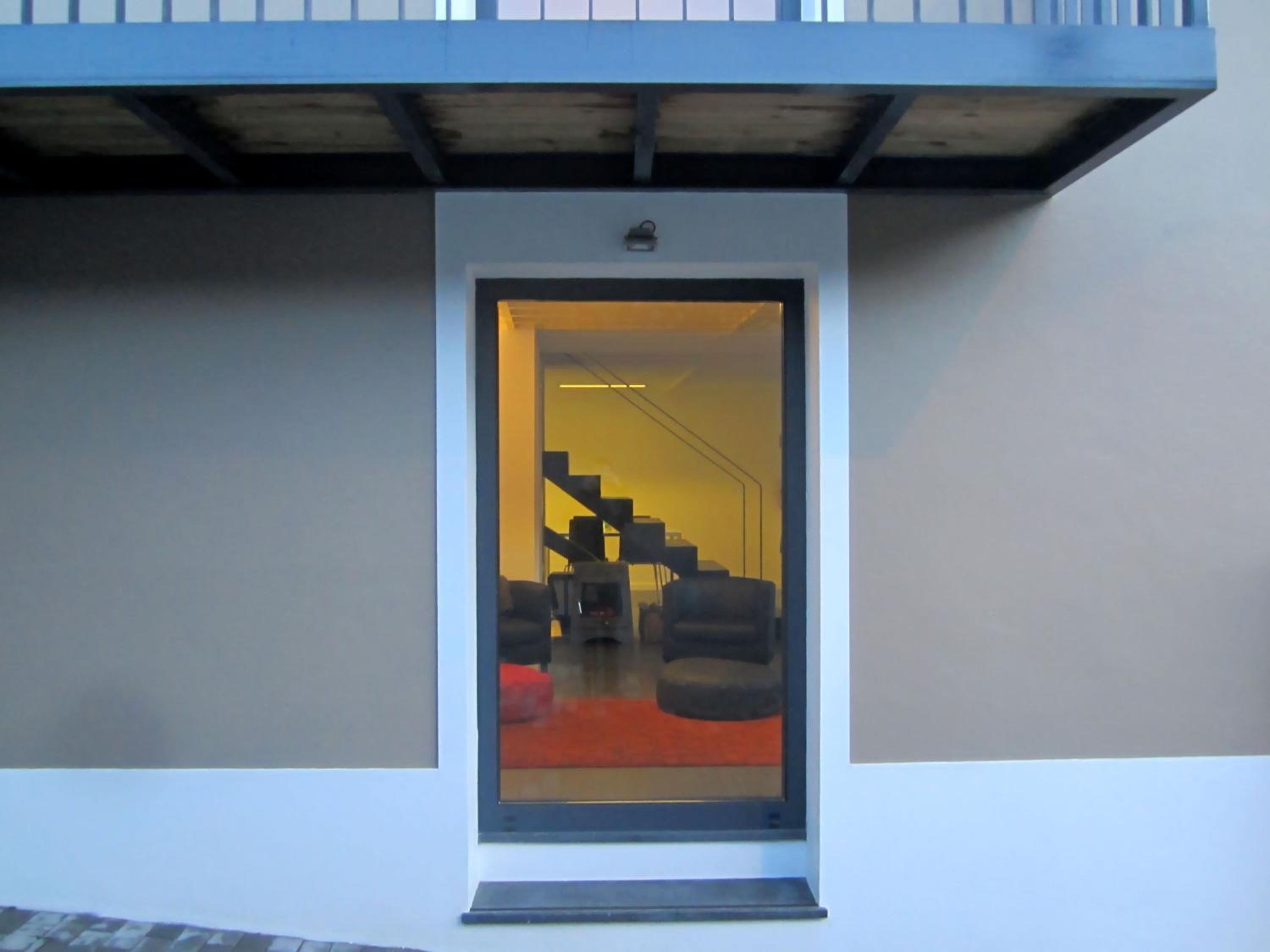 Two-Bedroom House photo 2
