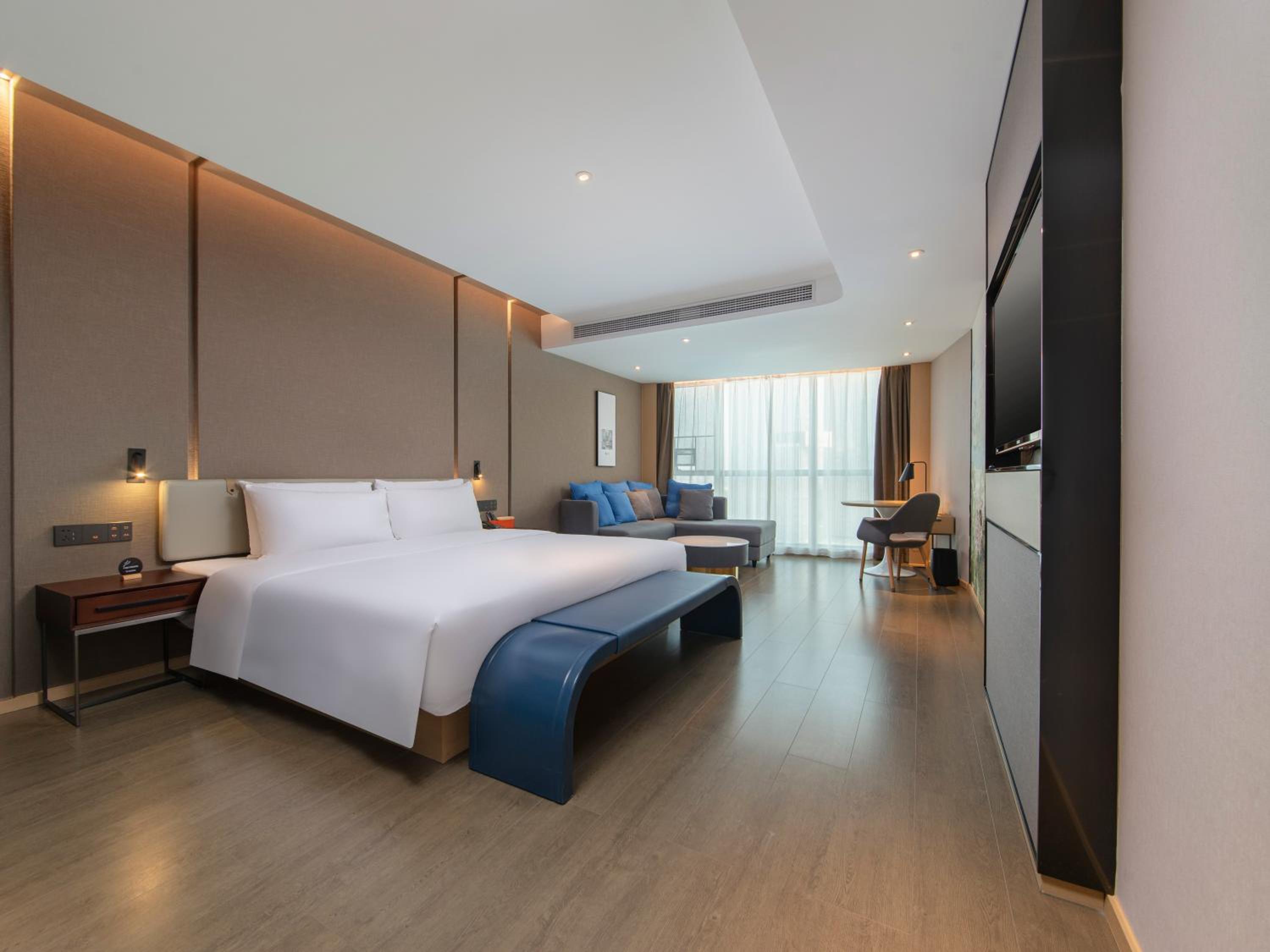 Jimu Double Room with Bathtub  photo 3