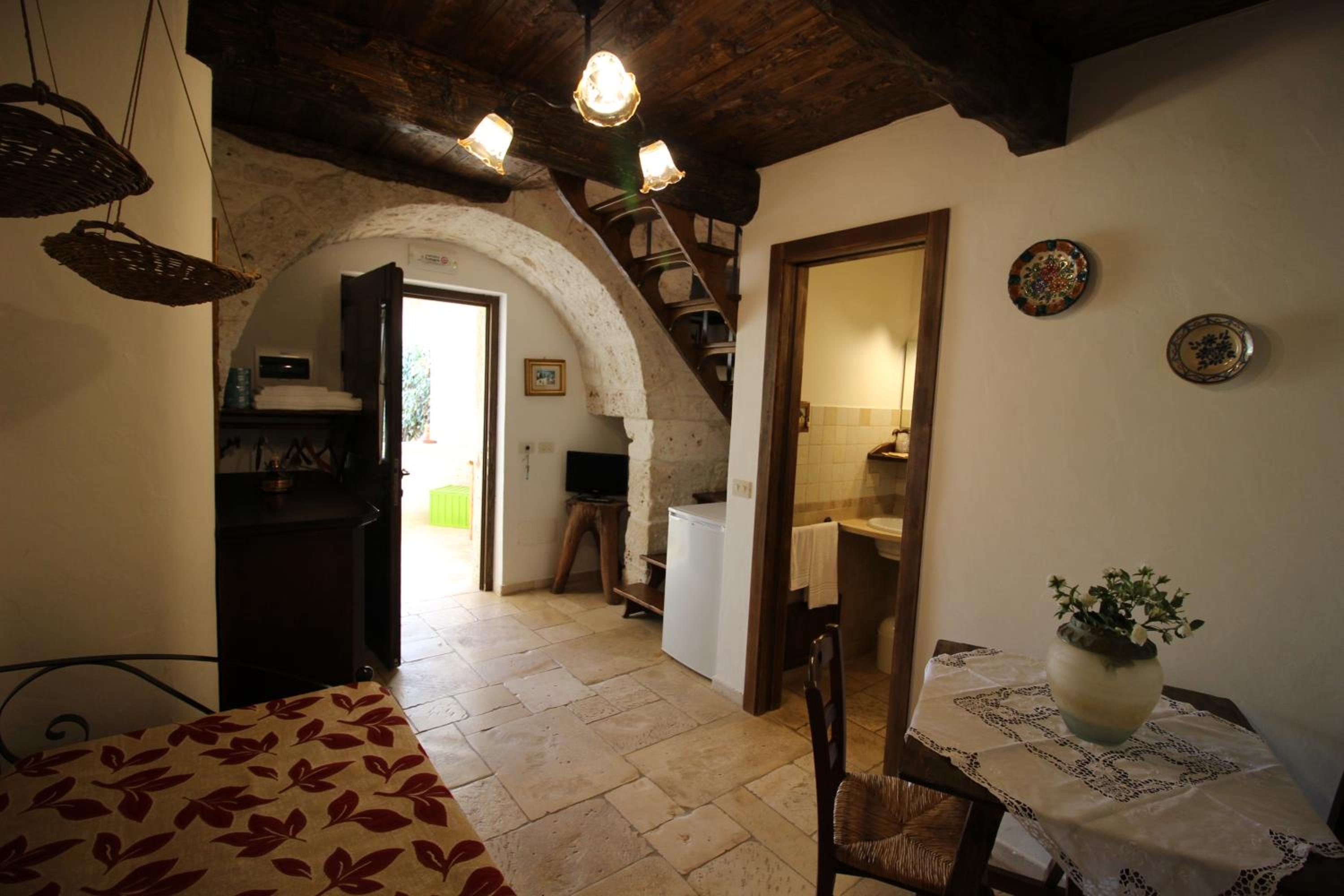 Double Room with Spa Bath photo 2