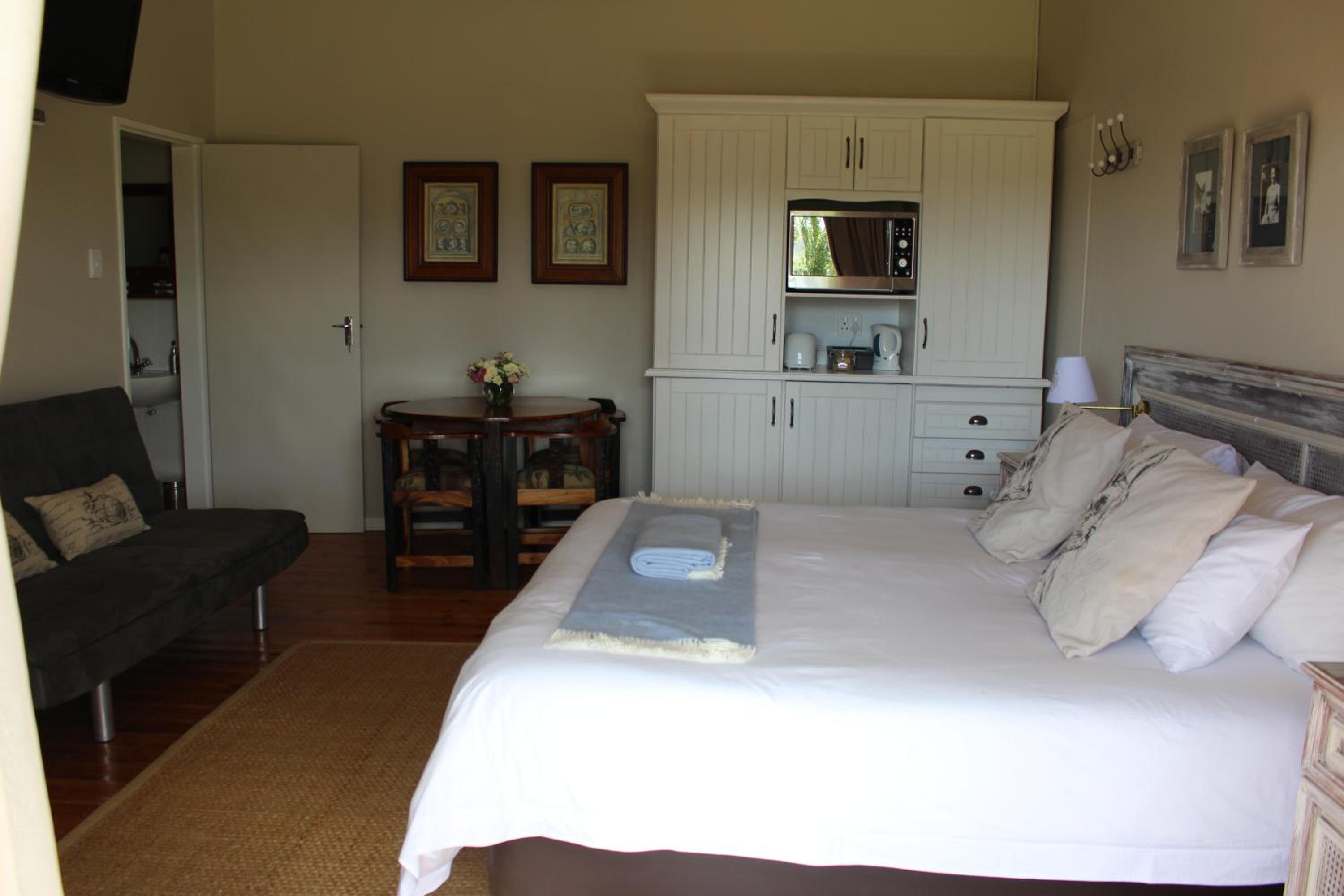 Twin/Double Room - Photo 3