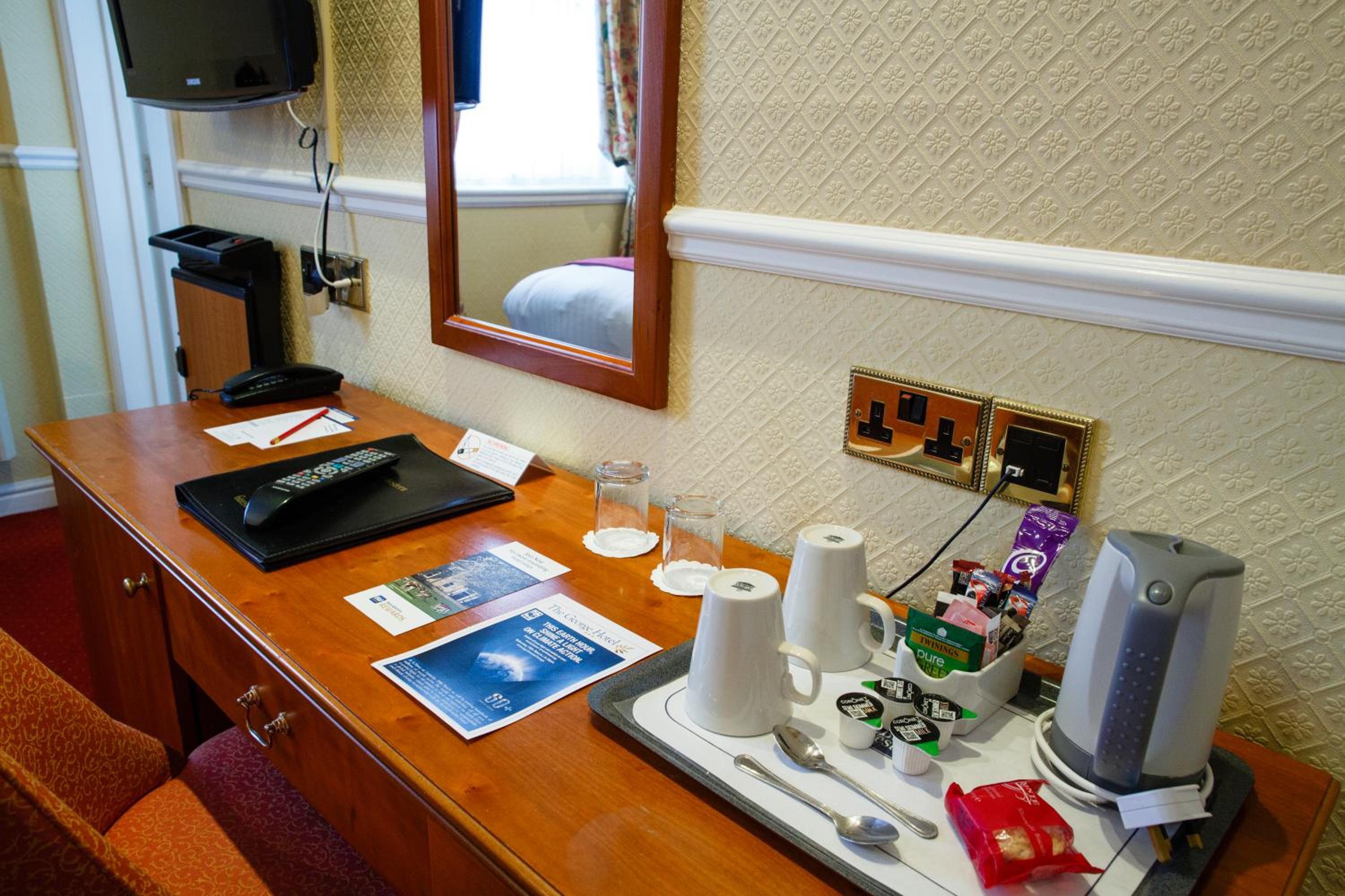 Standard Double Room - Non-Smoking photo 2