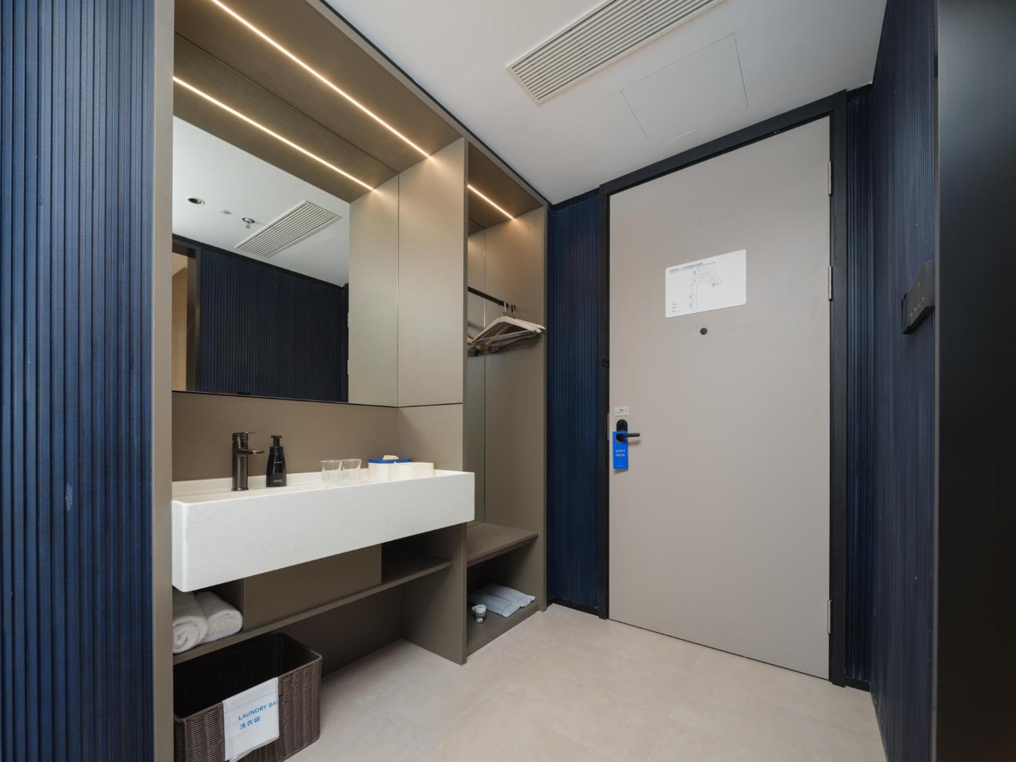 Light Double Room