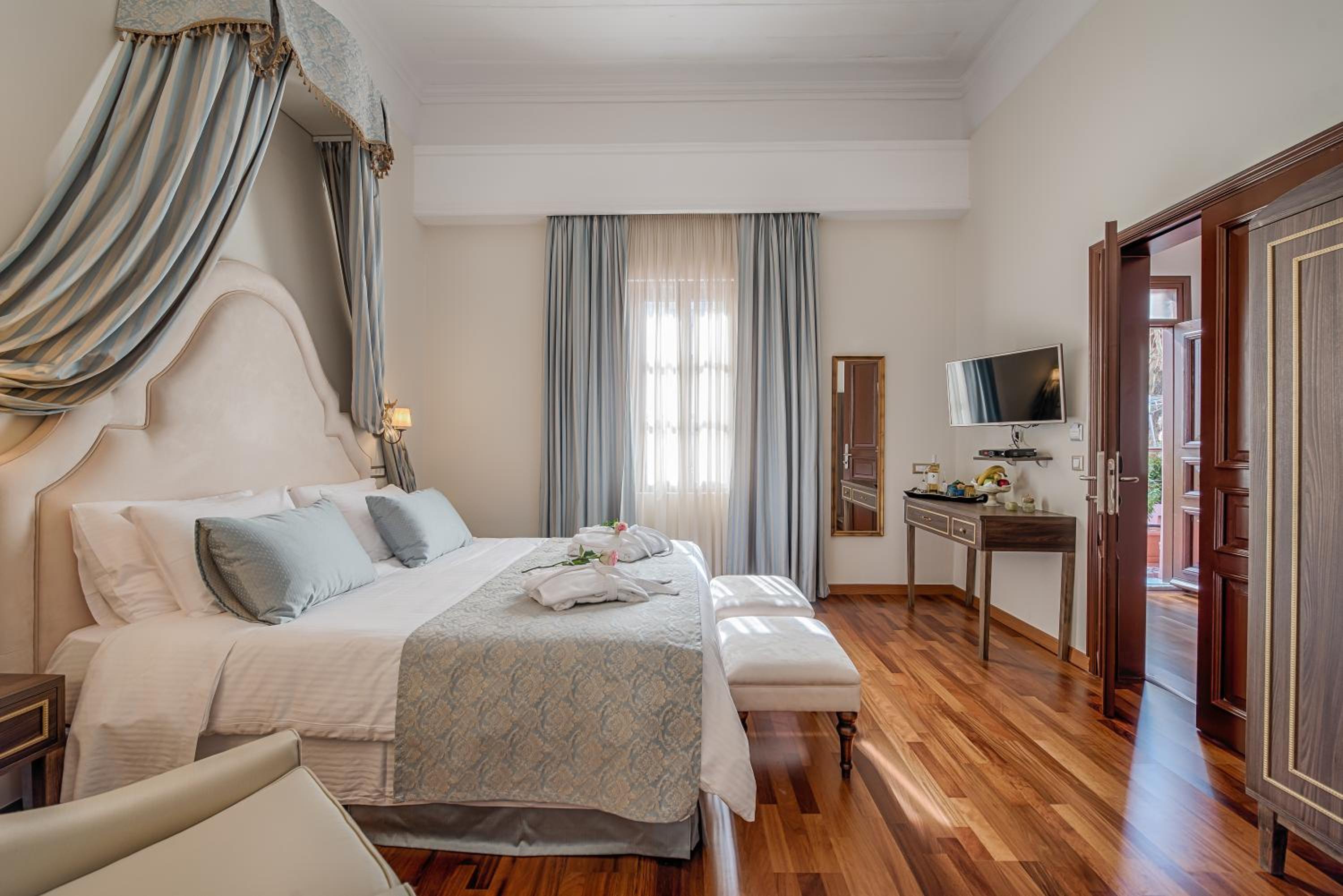 Superior Suite
