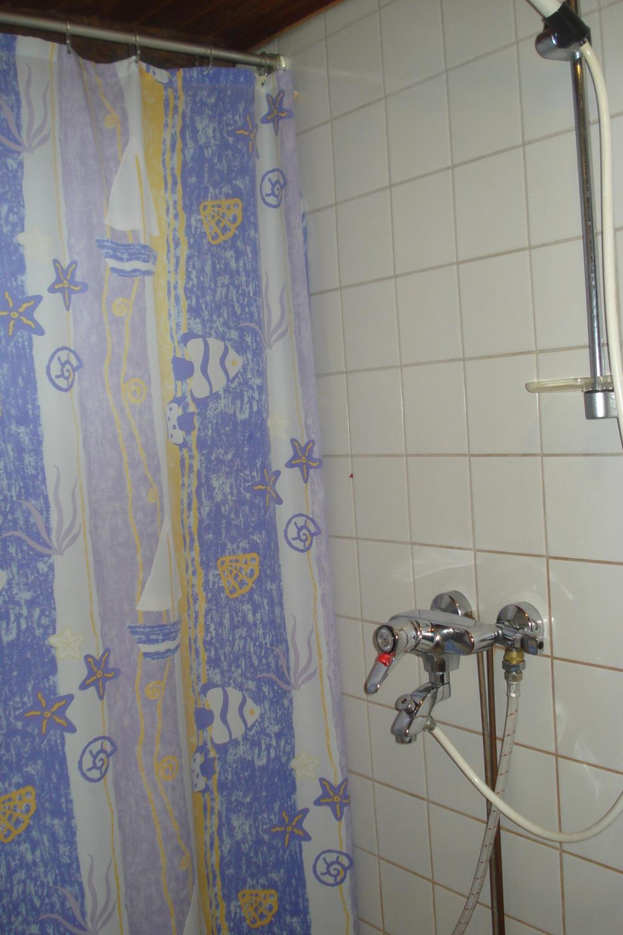 One-Bedroom Villa - Photo 6