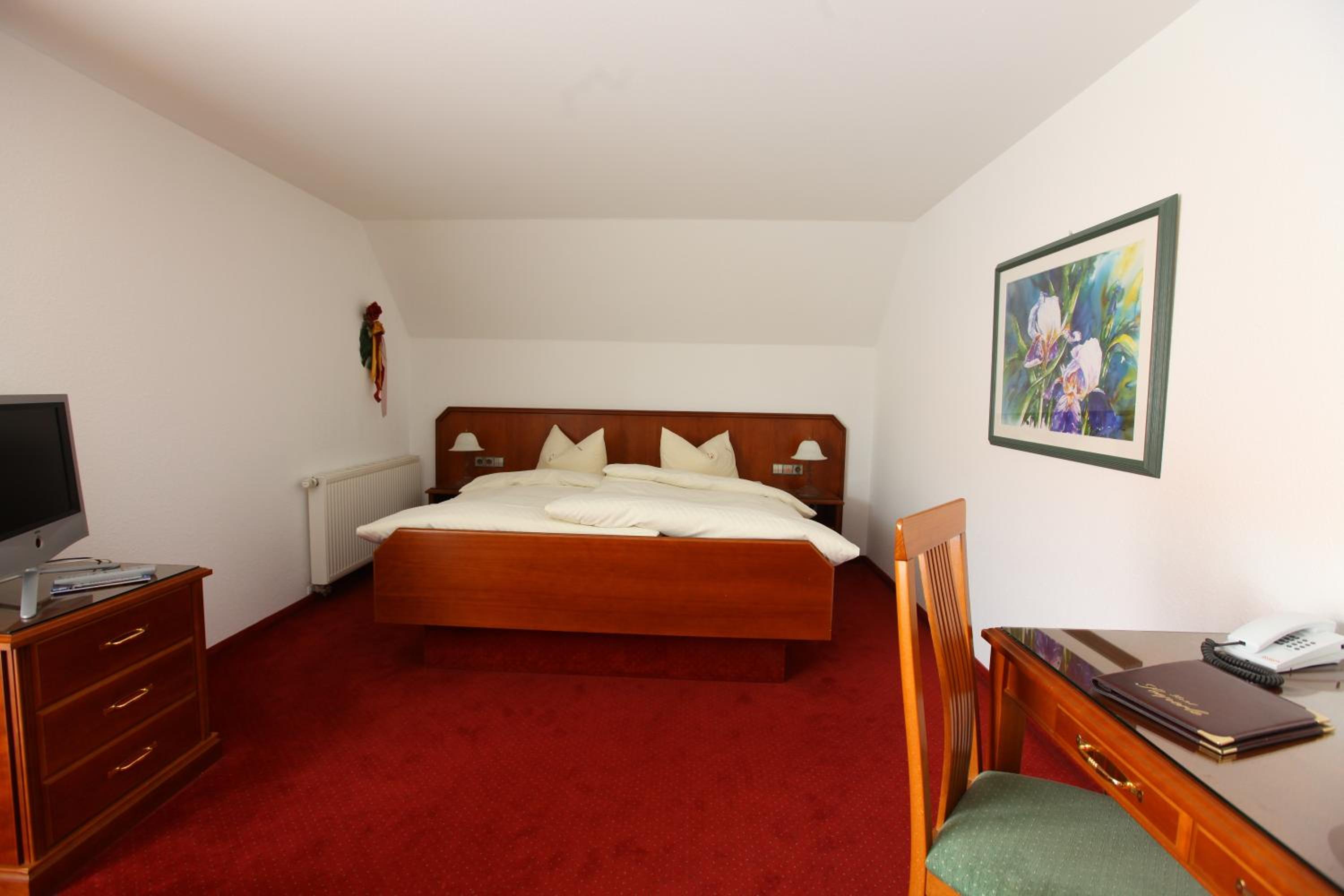 Double Room with Balcony photo 2