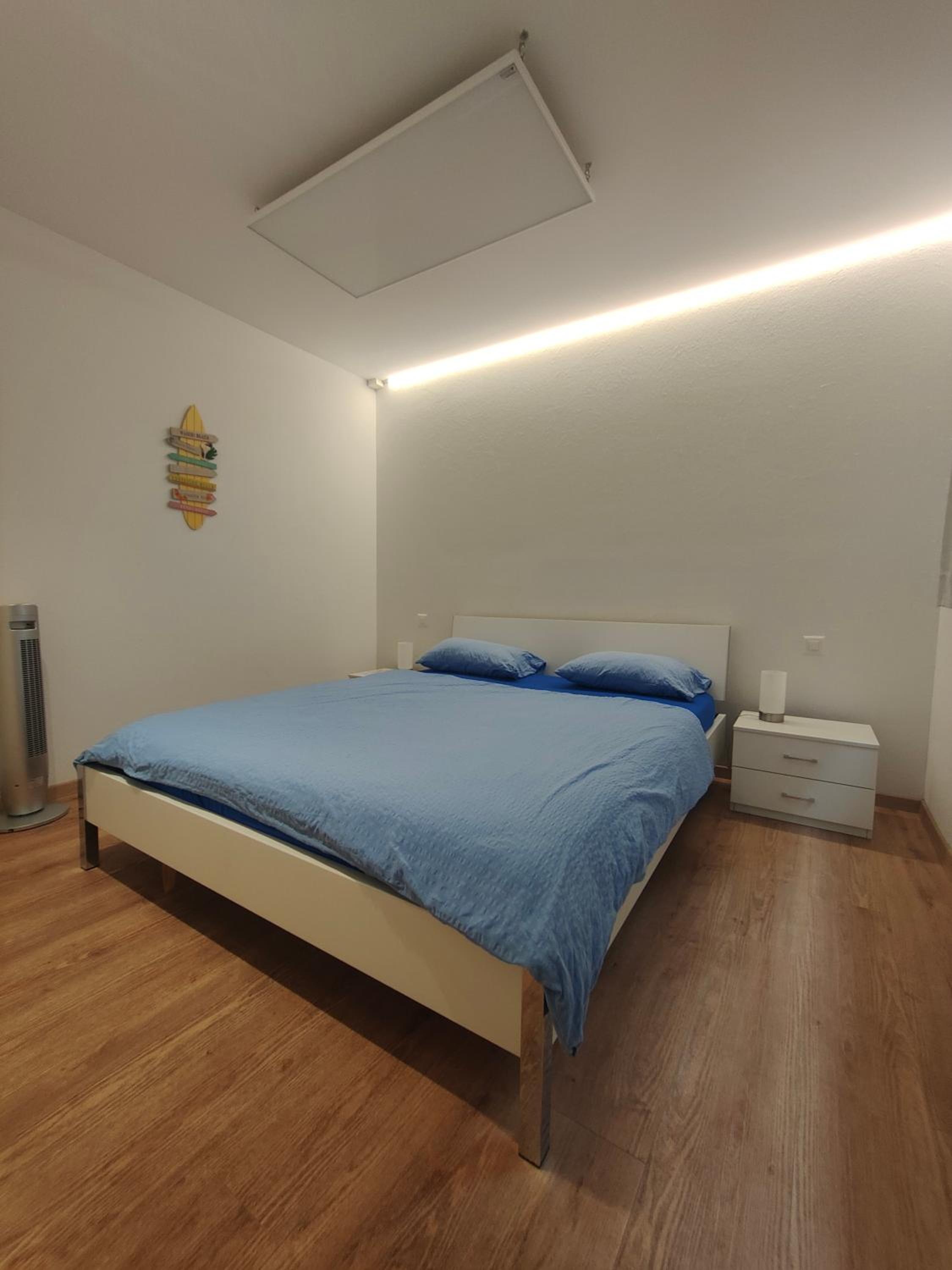 Family Room - Photo 8