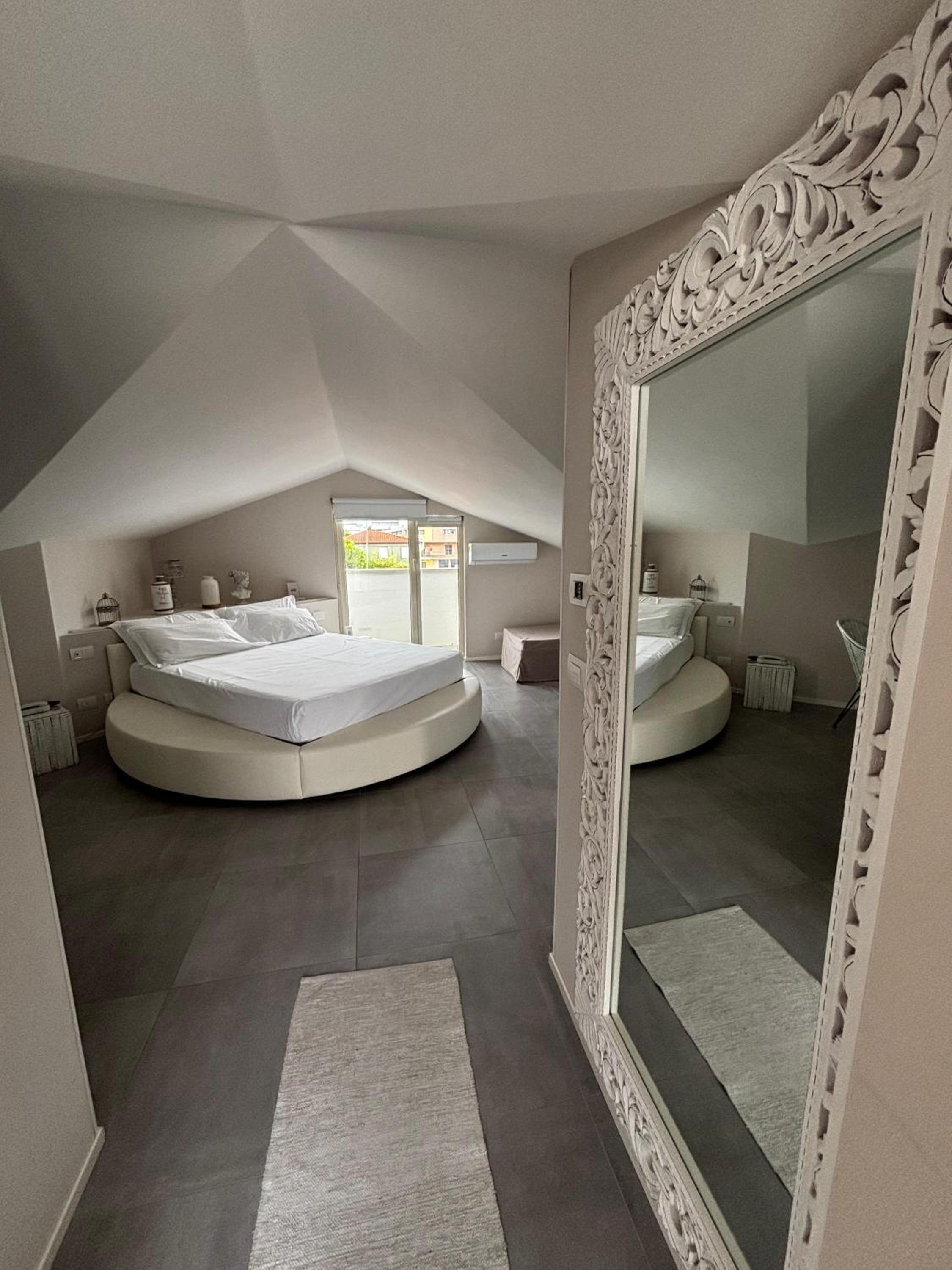 Standard Double Suite