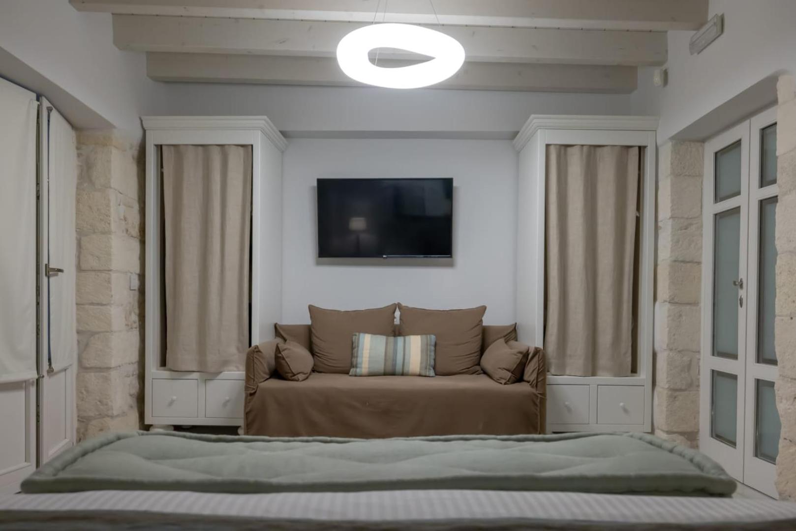 Two-Bedroom Townhouse - Annex
