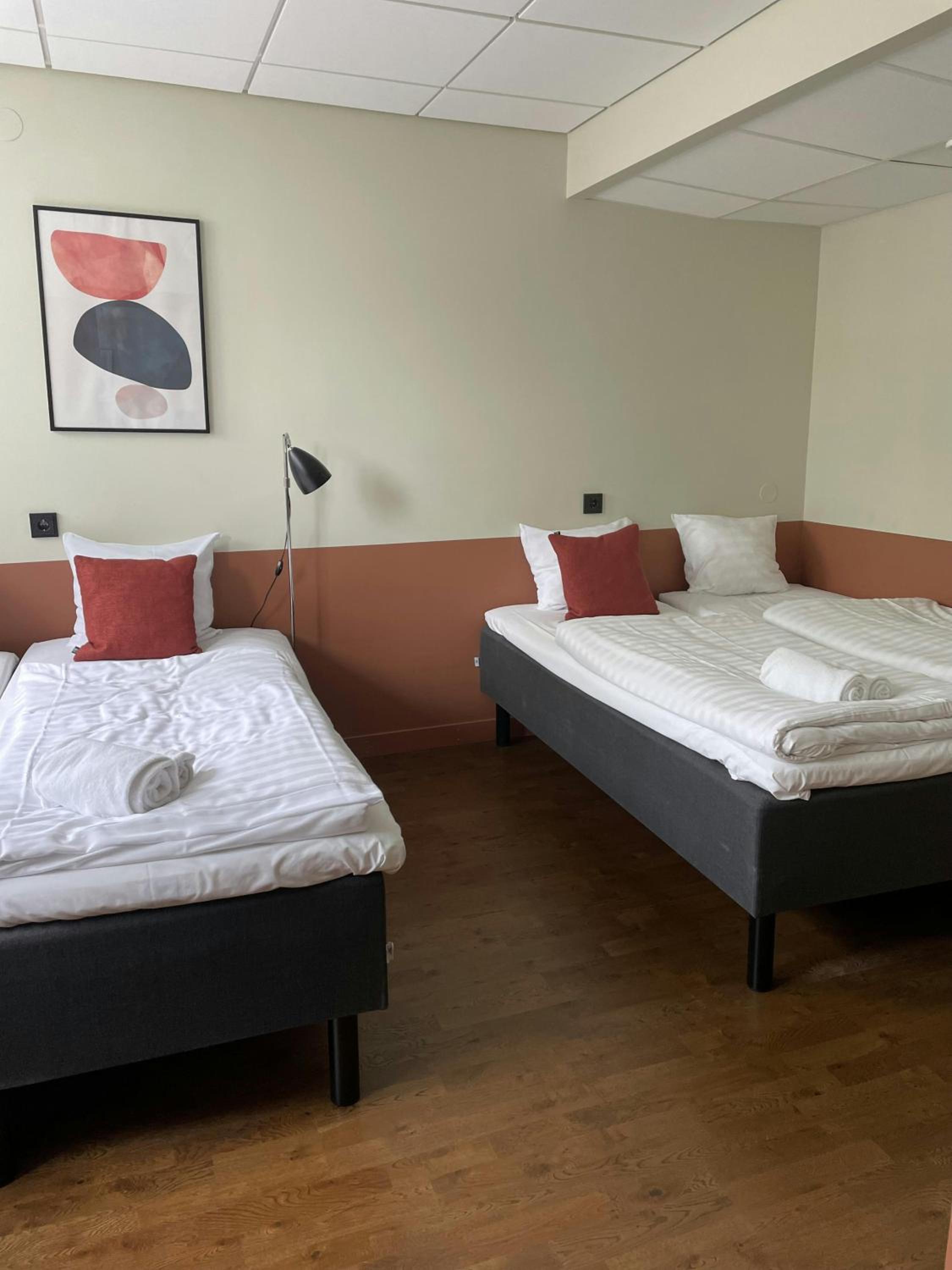 Economy Quadruple Room photo 3