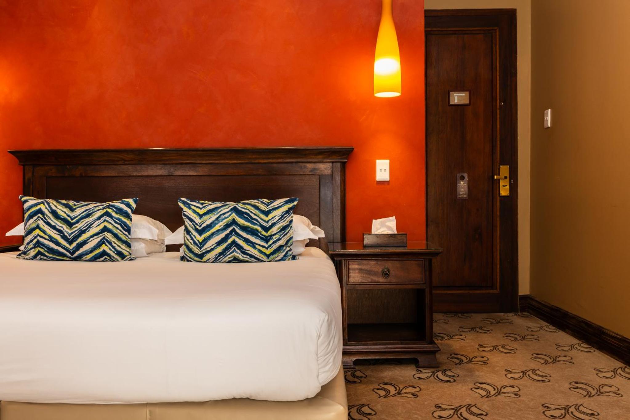 Deluxe Double or Twin Room photo 2