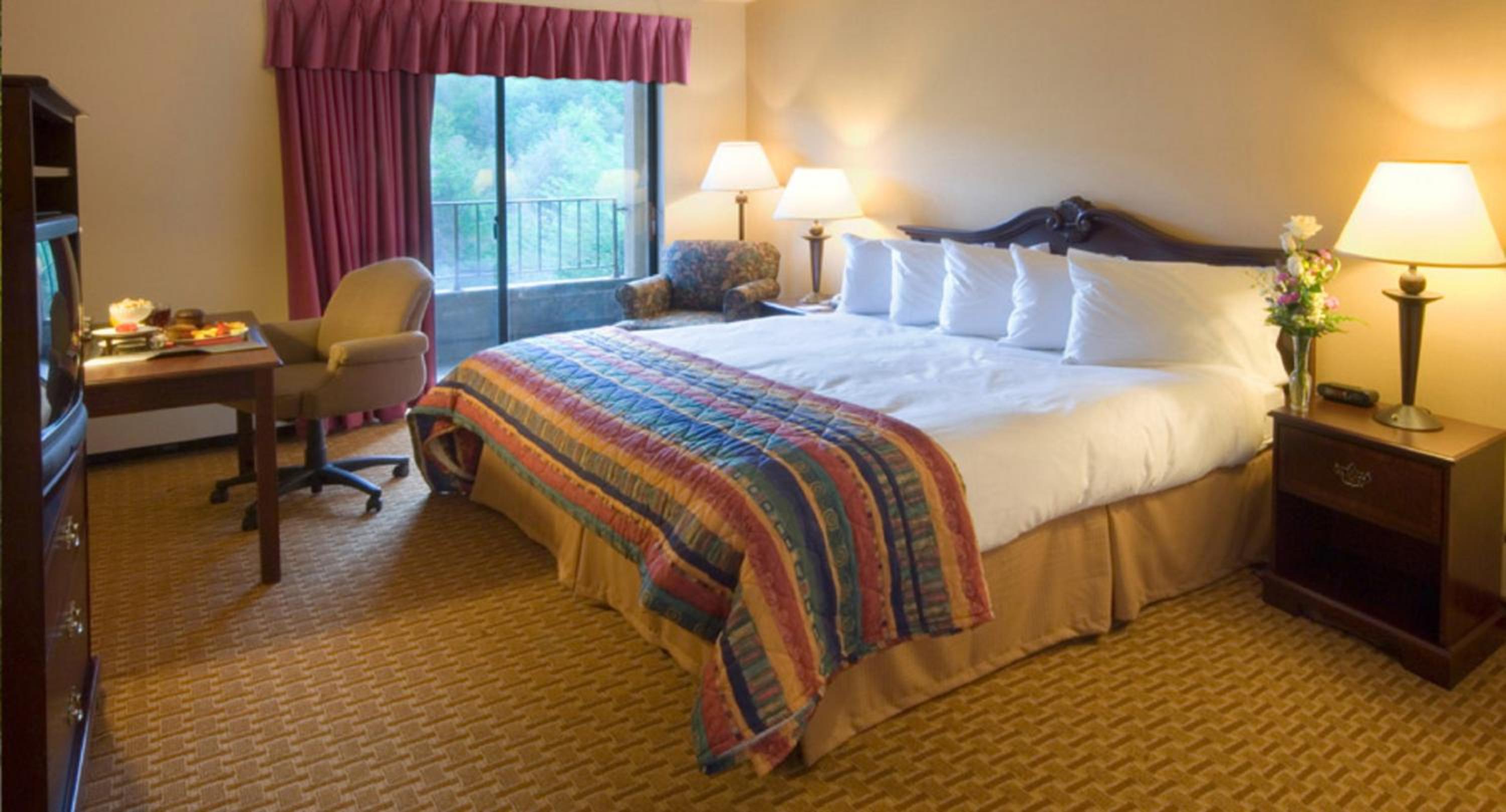 Mountainview Superior King Room  - Photo 1