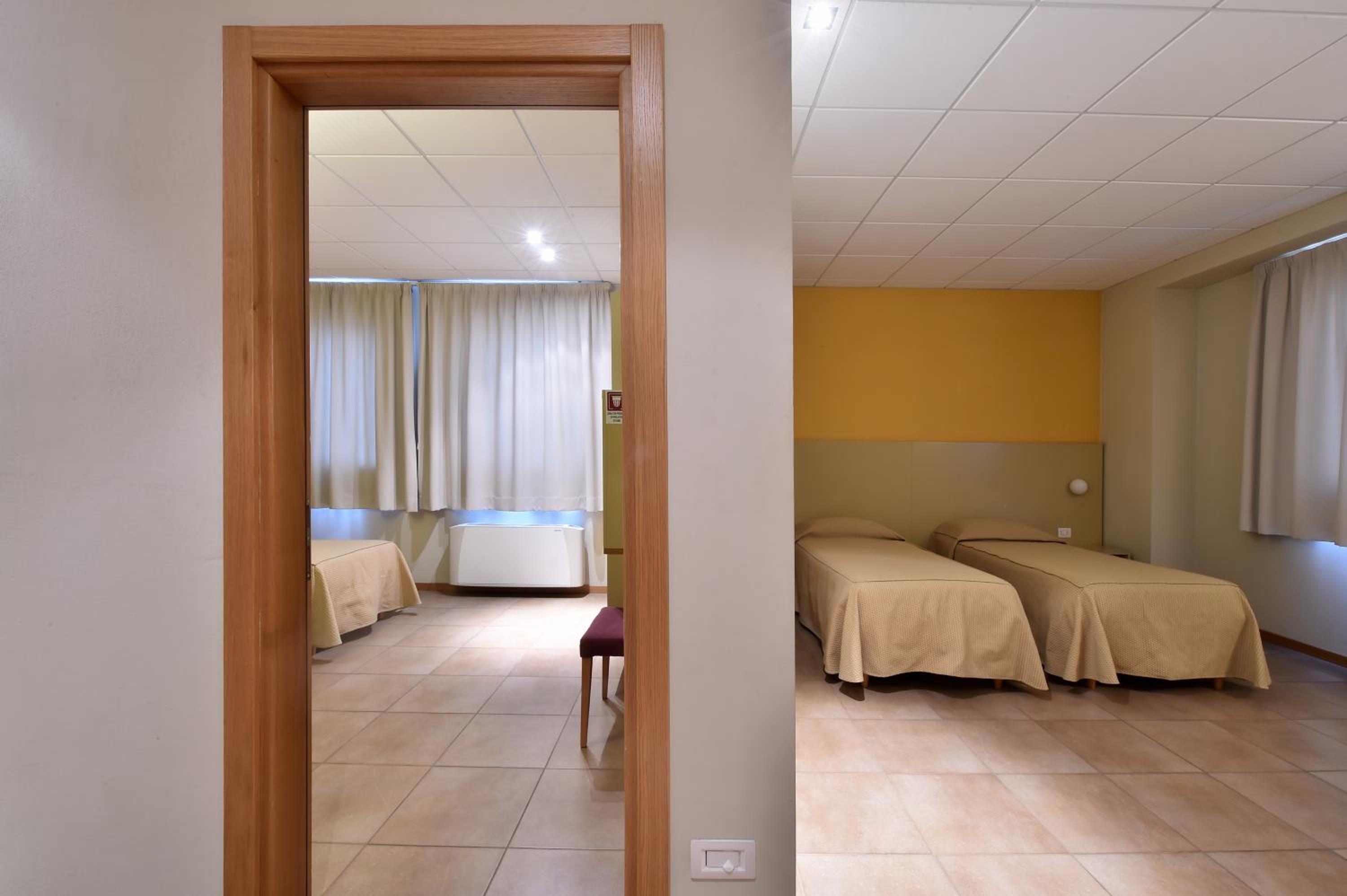 Superior Quadruple Room photo 1