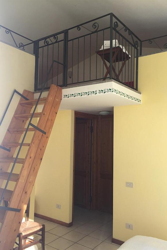 Apartment with View and Balcony photo 2