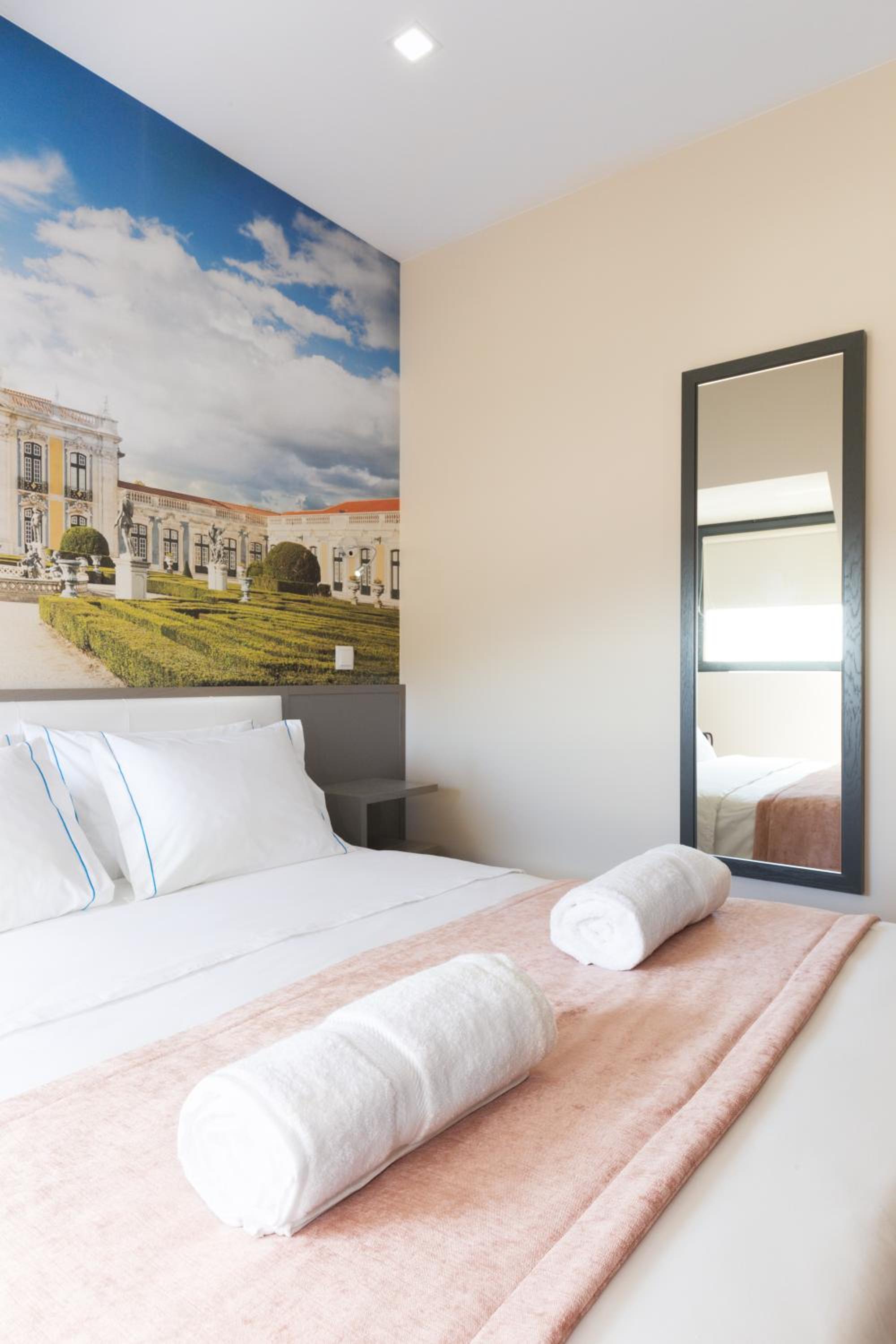 Available room