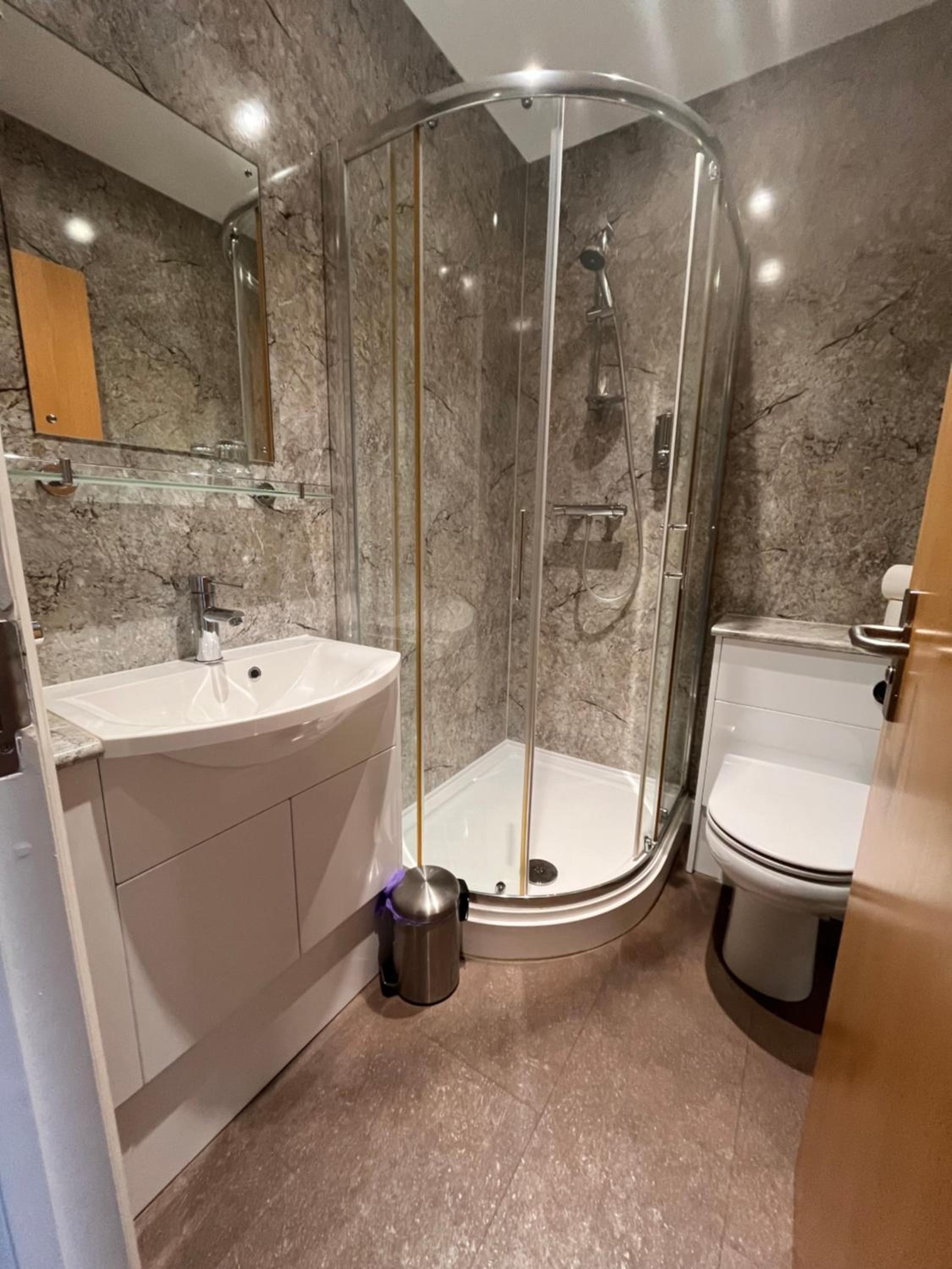 Single Room photo 1