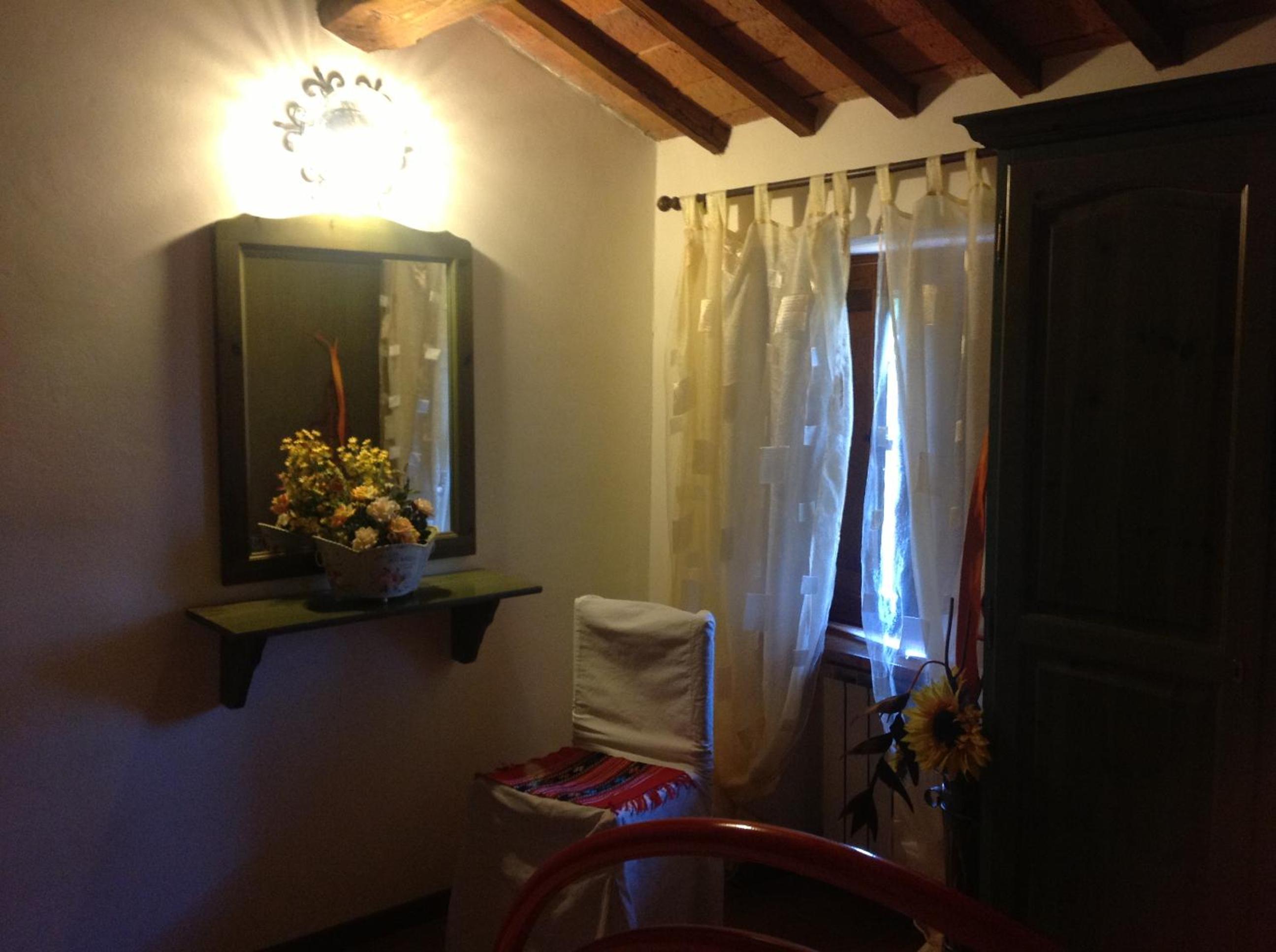 One-Bedroom House photo 1