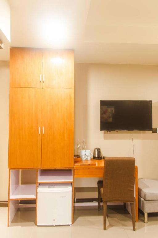 Deluxe Double or Twin Room