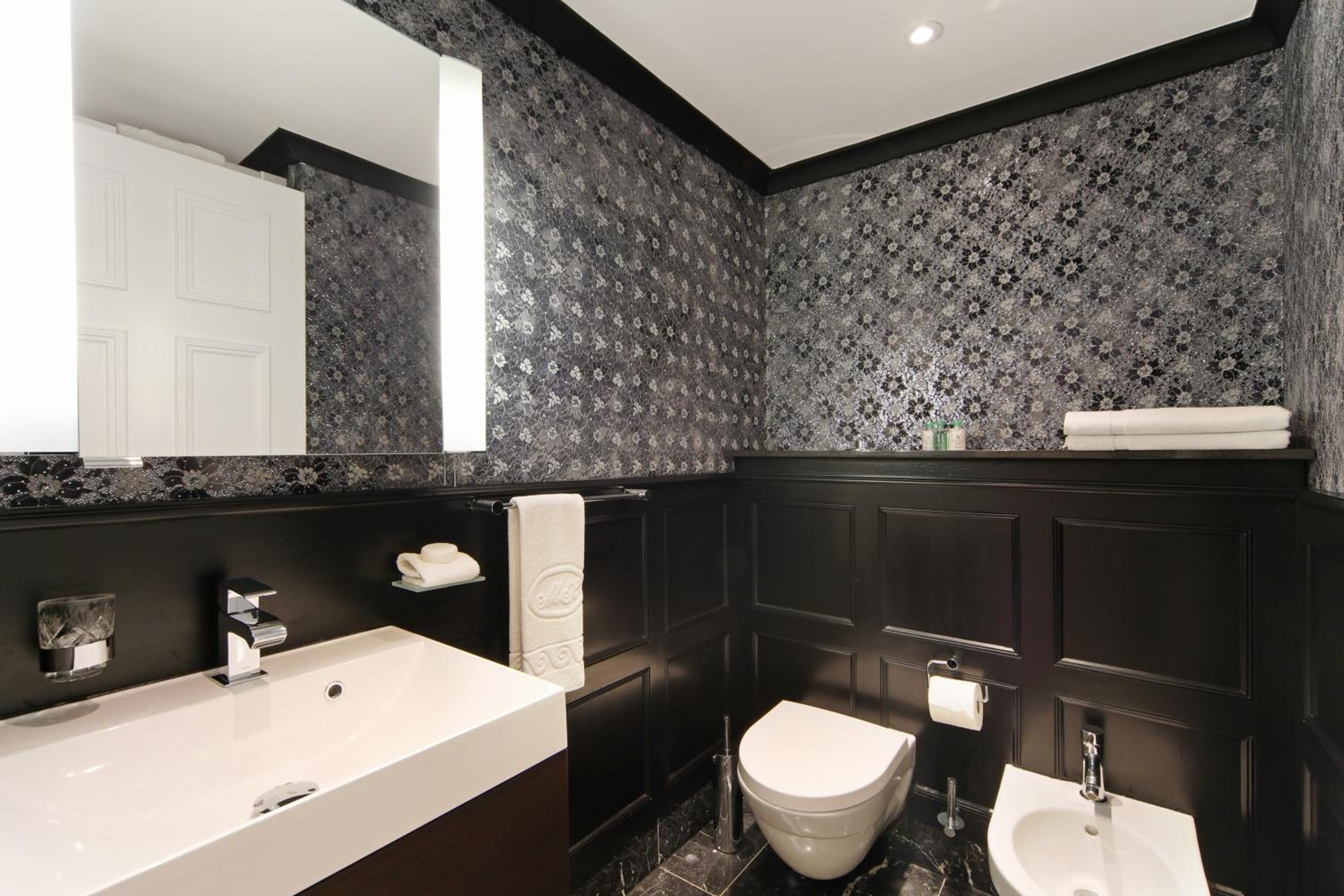 Penthouse Apartment photo 2