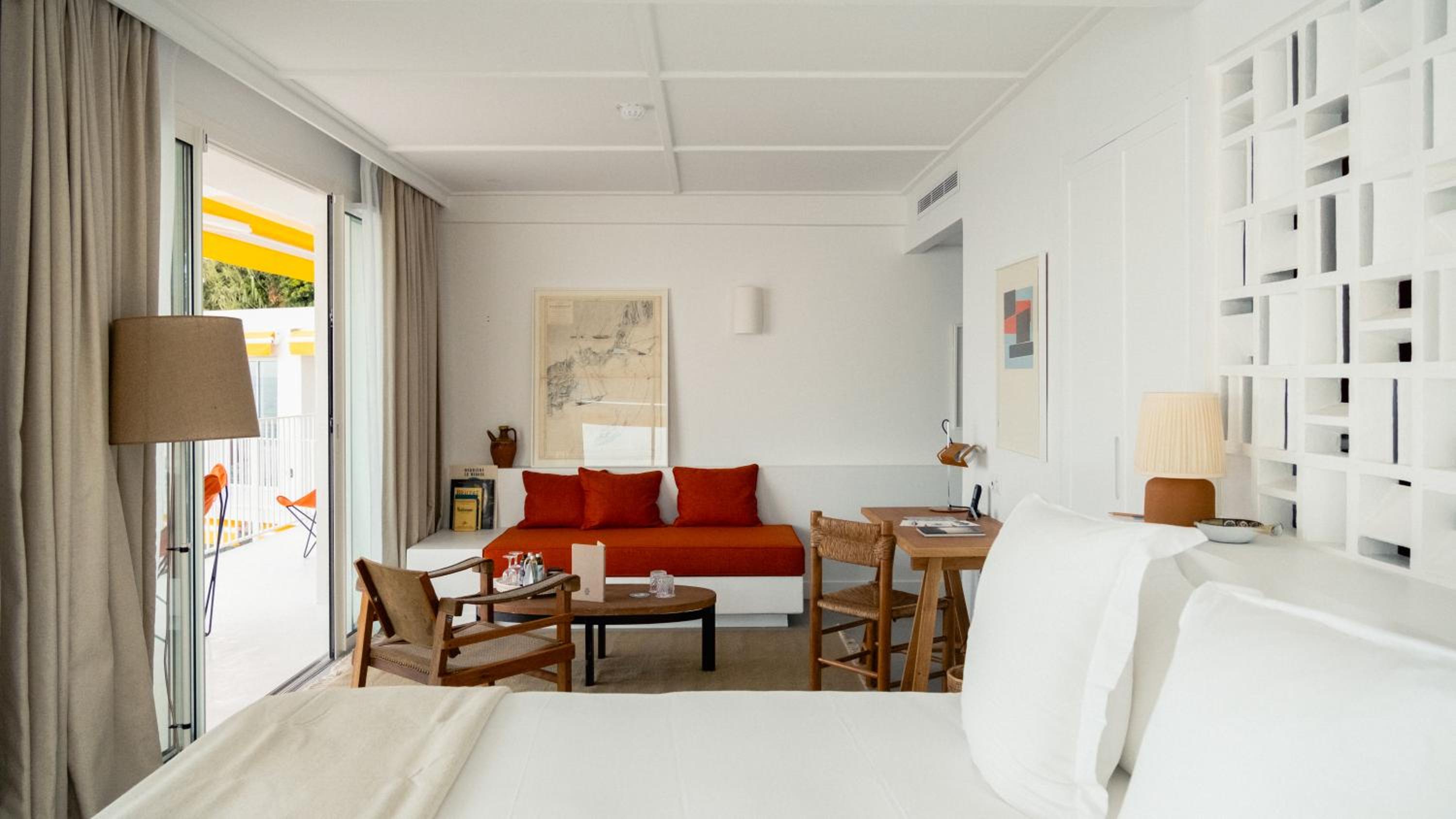 Junior Suite with Sea View - Photo 5