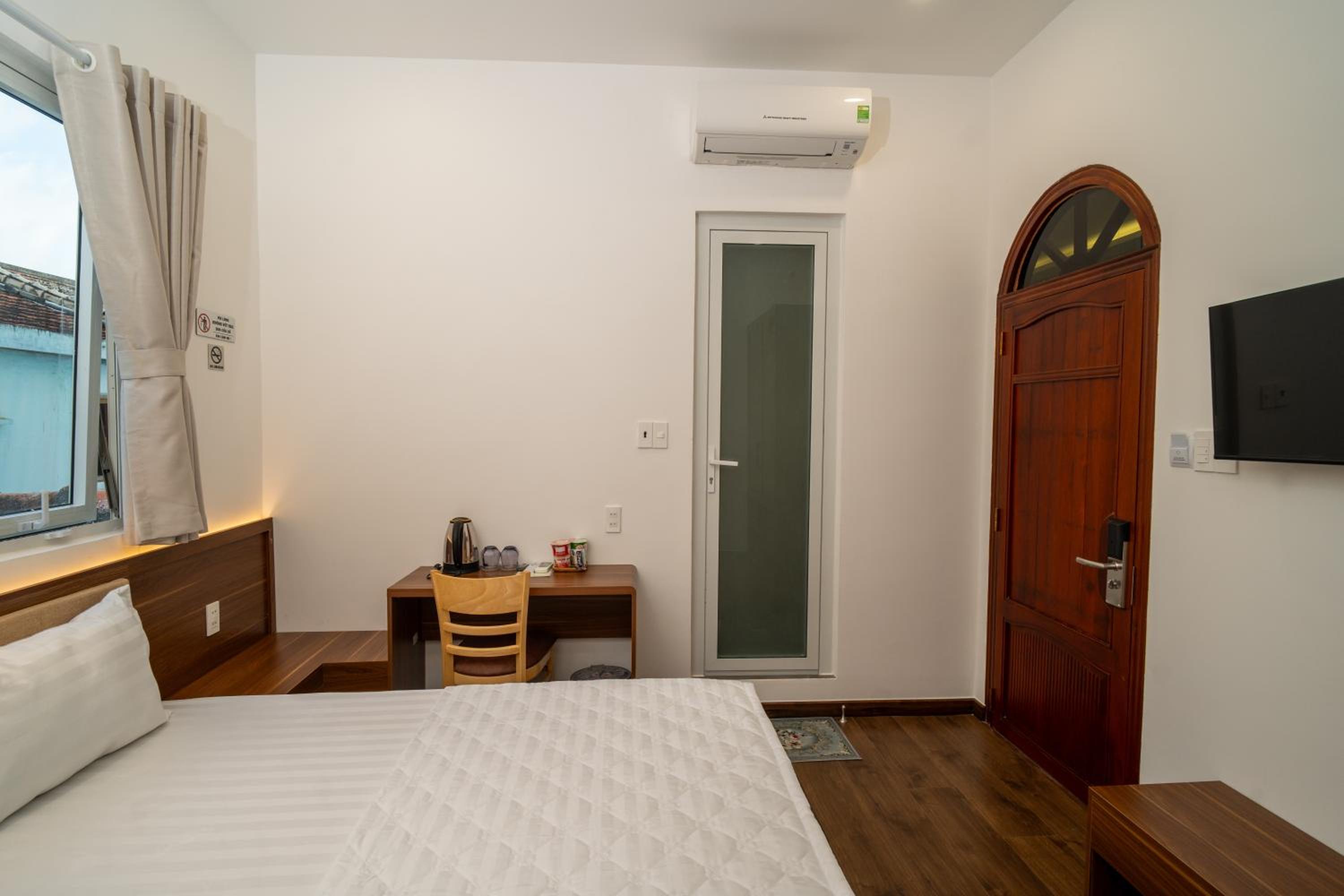 Superior Single Room