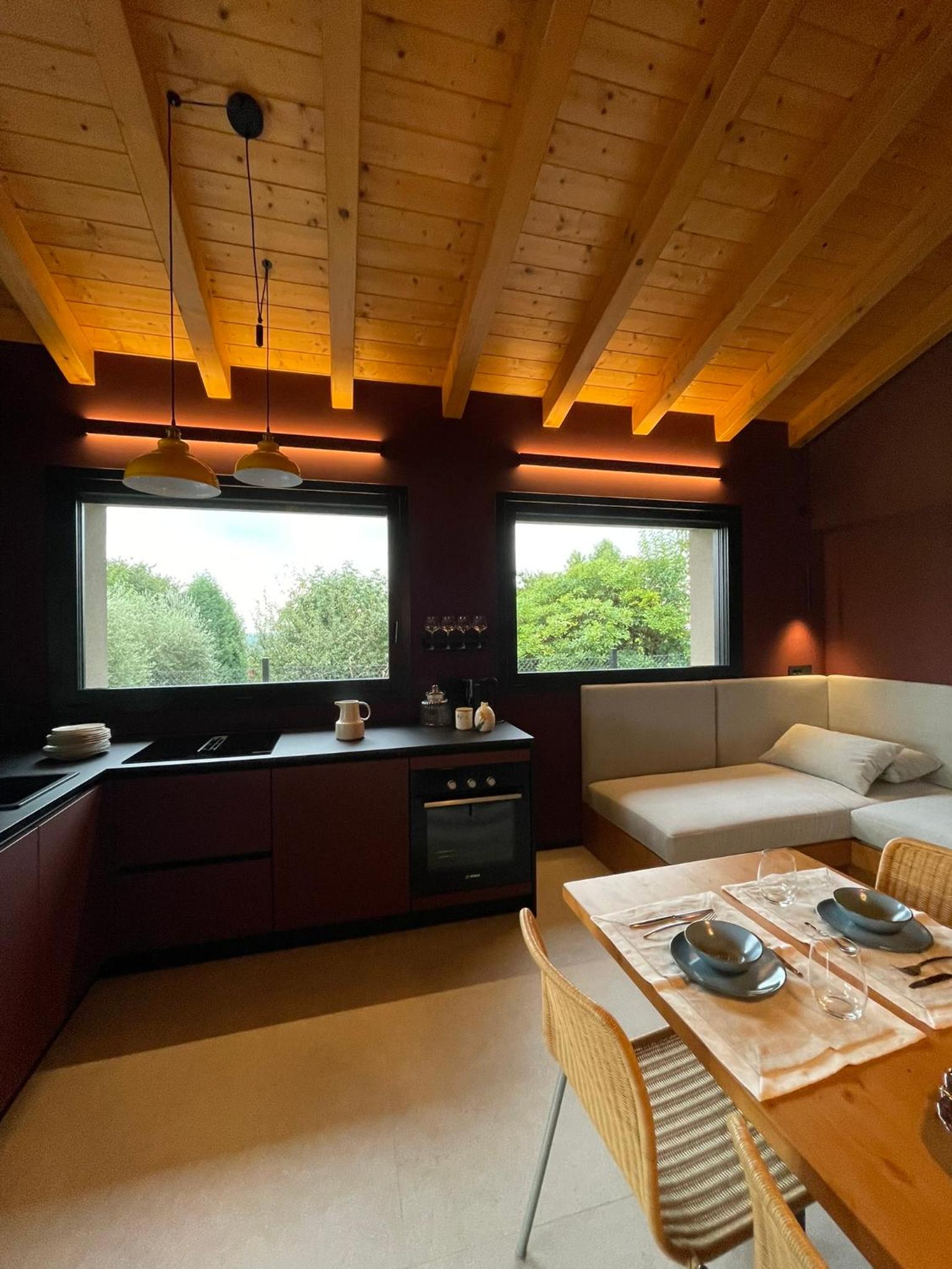 King Studio with Sofa Bed photo 2