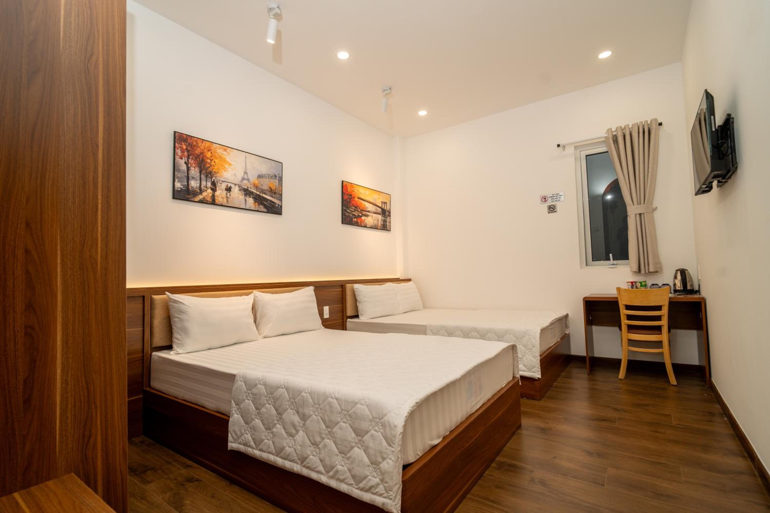 Superior Quadruple Room photo 3