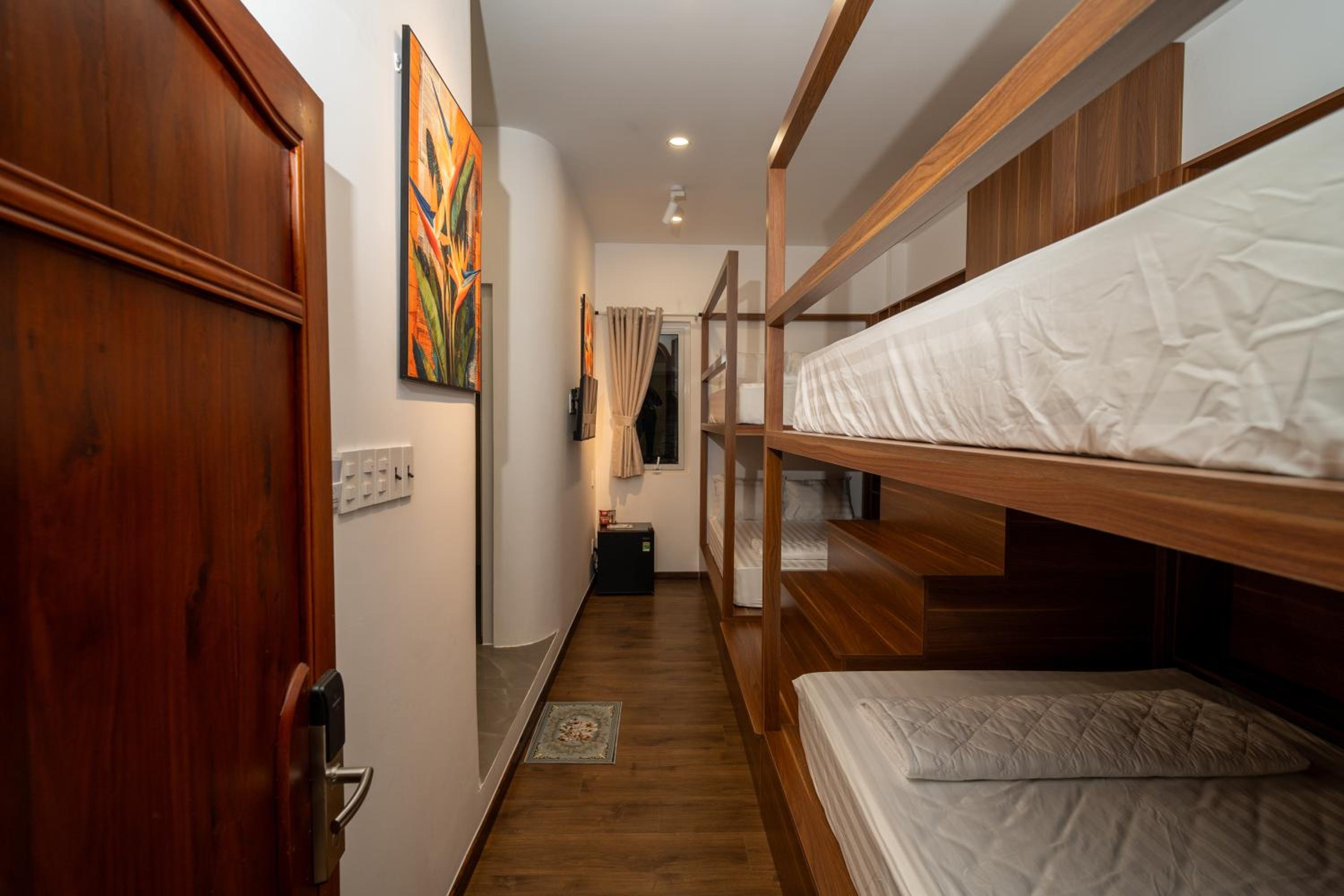 Mixed Dormitory Room photo 3