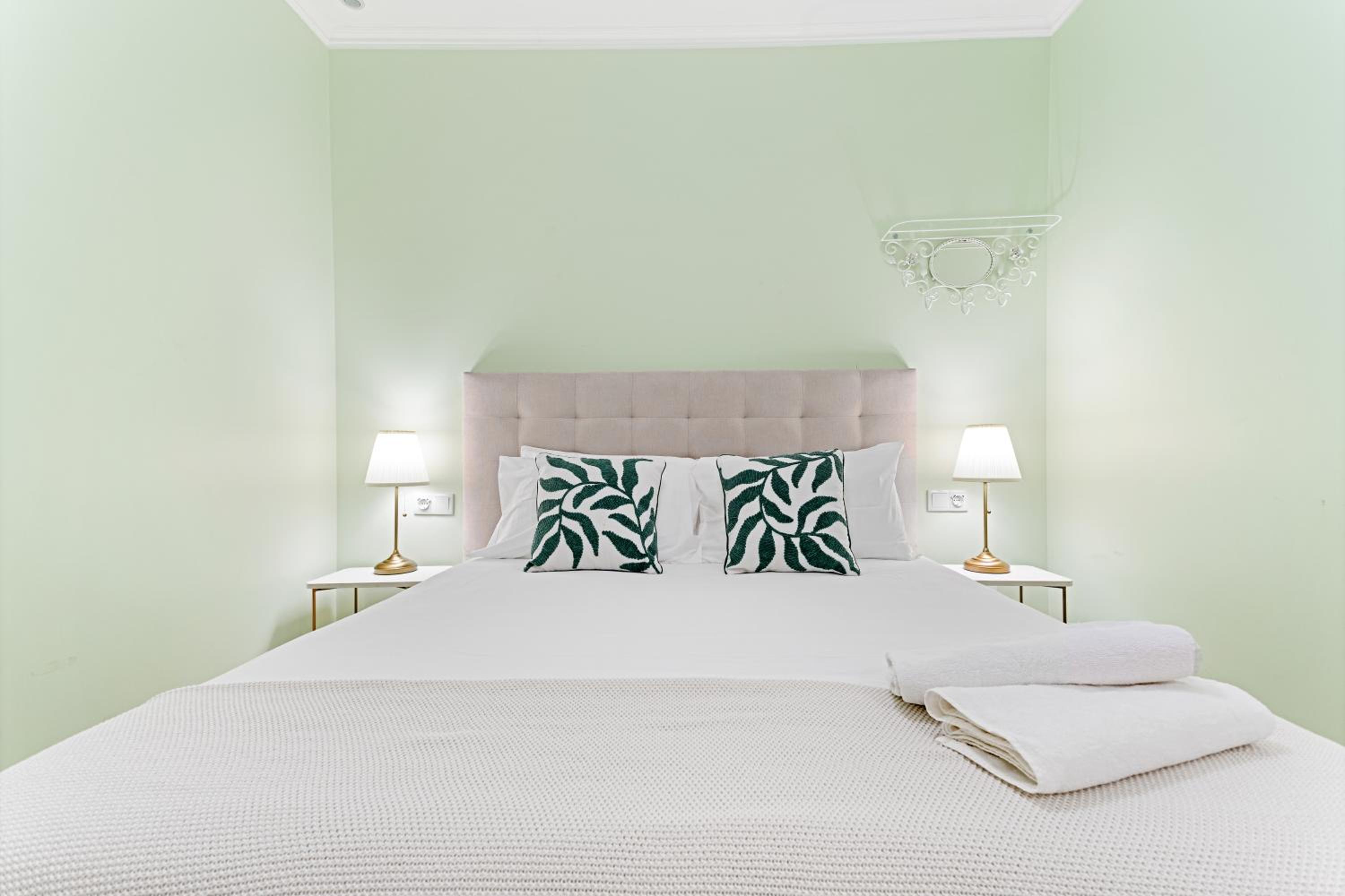 Double or Twin Room with Bathroom photo 3