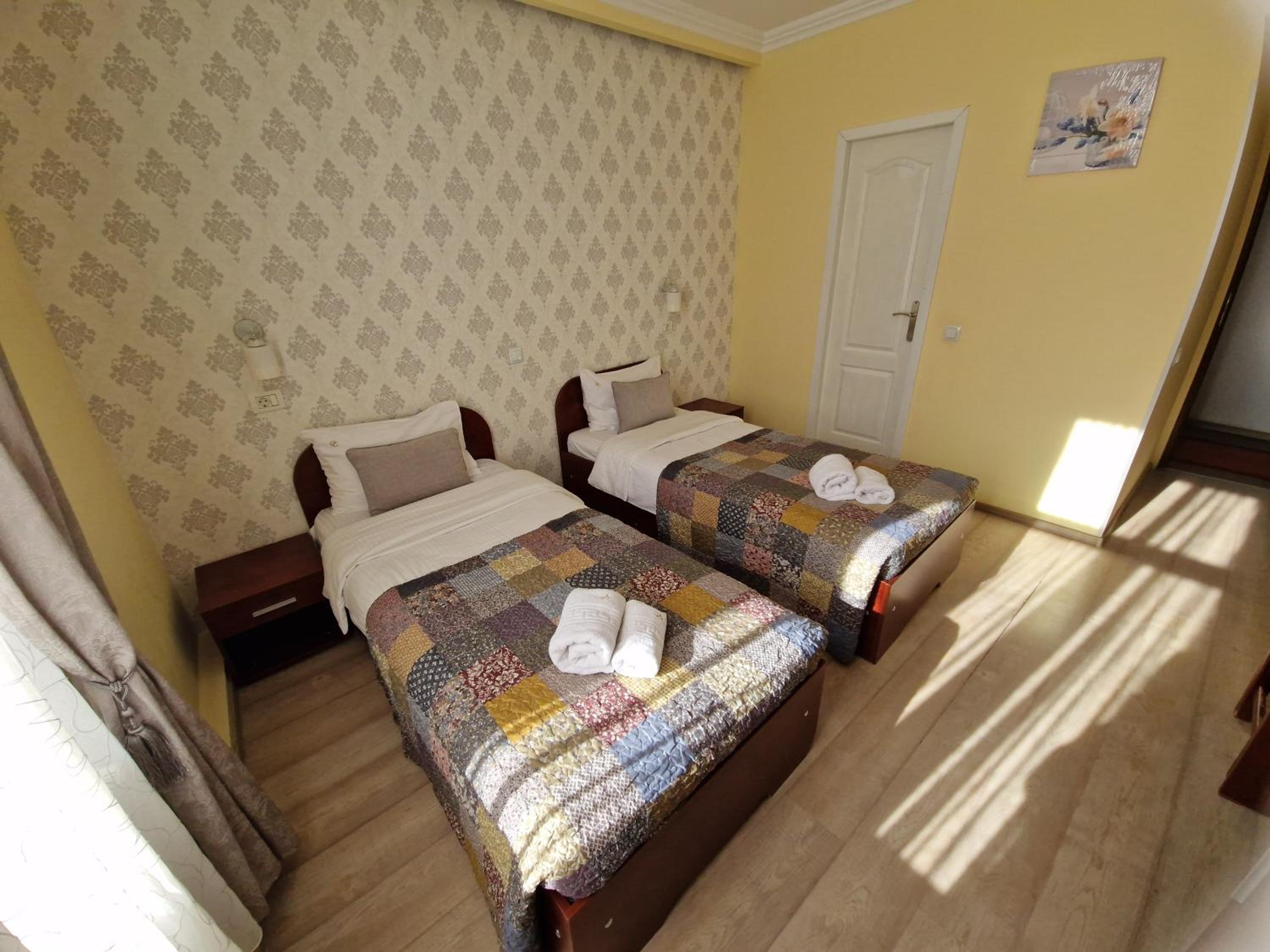 Twin Room with City View