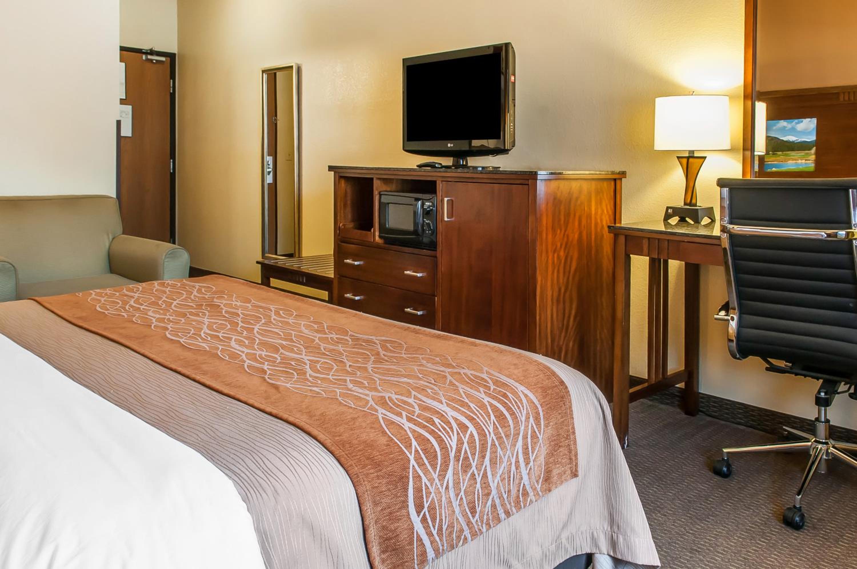 King Room - Non-Smoking - Disability Access - Photo 1