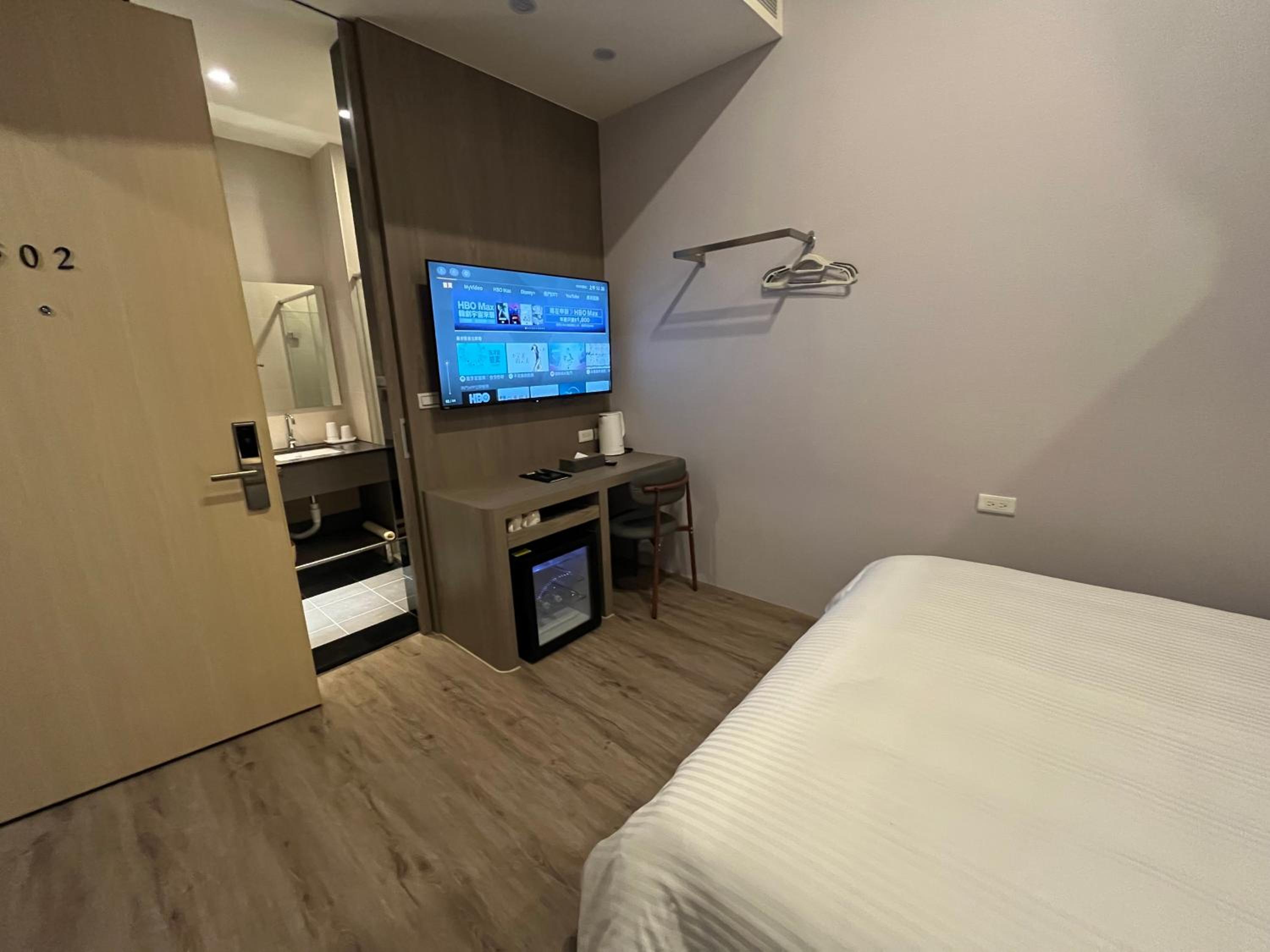 Triple Room with Private Bathroom