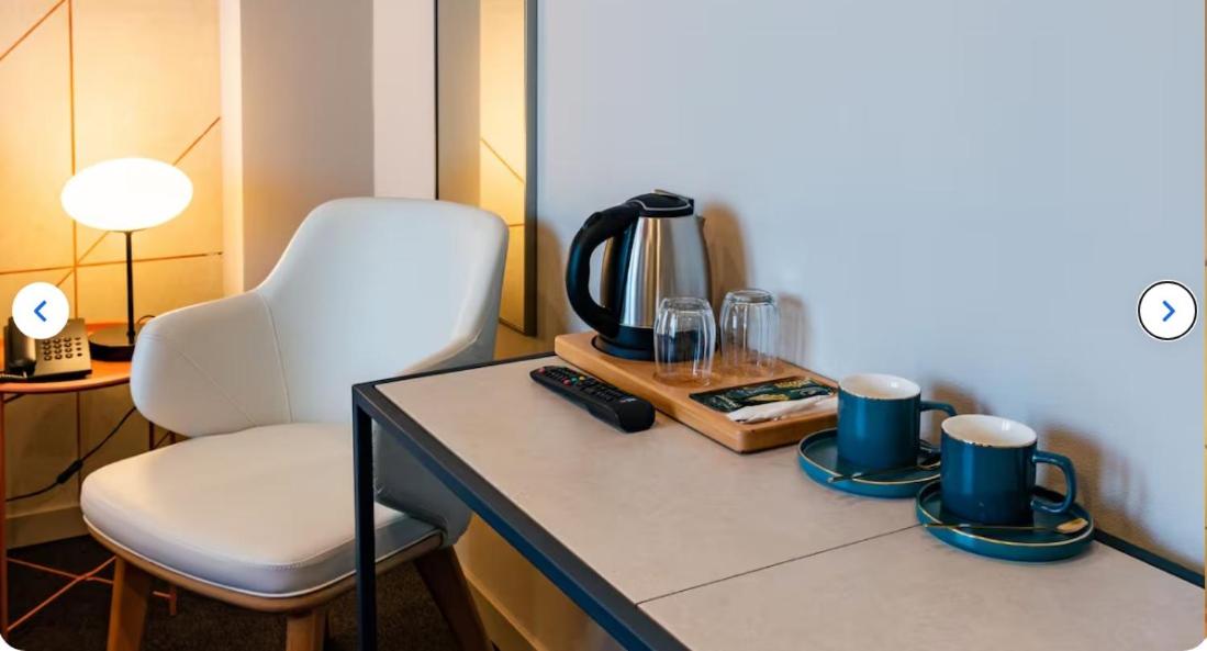 Superior Double or Twin Room with Balcony photo 2