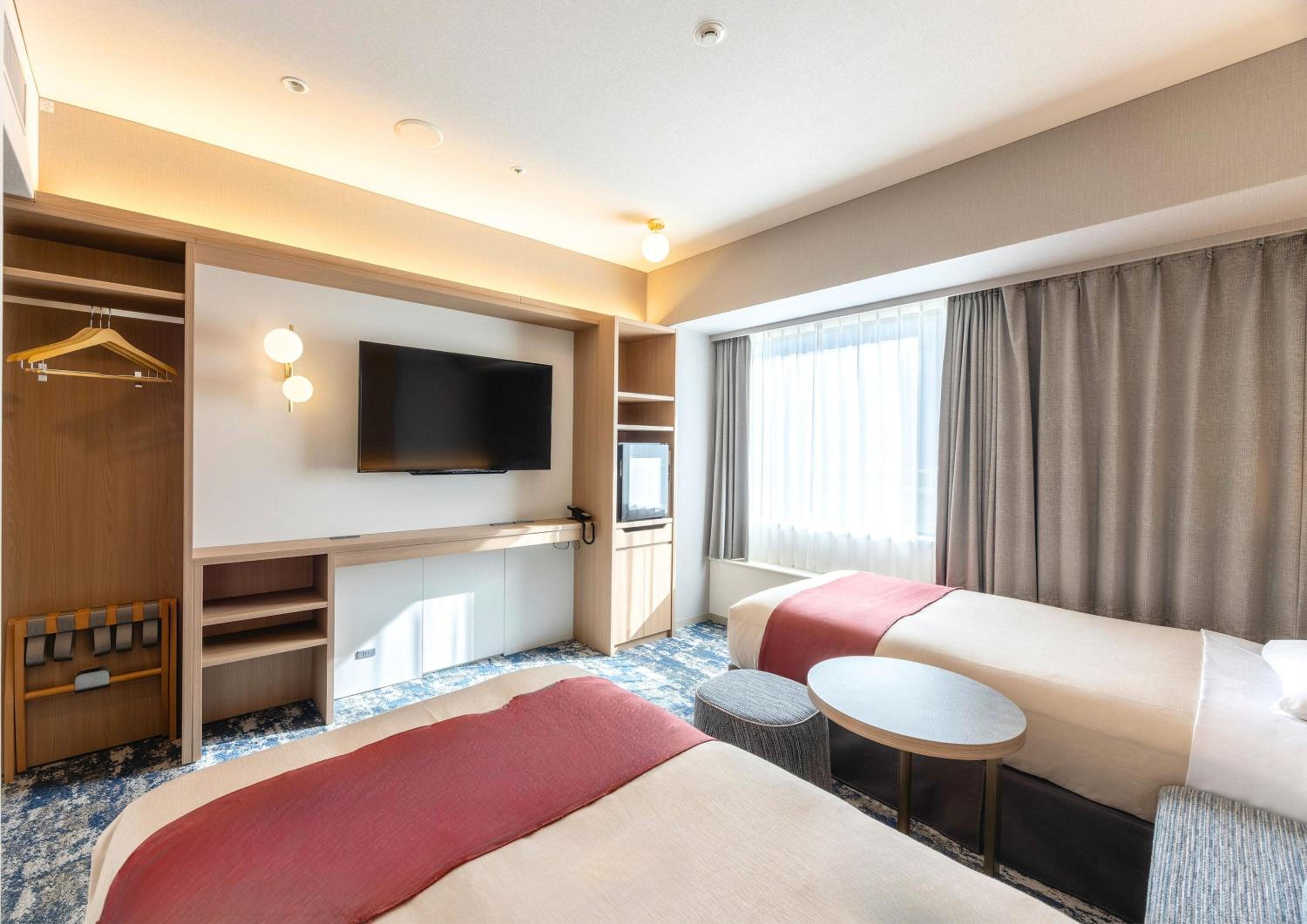Renovated Standard Twin Room - Non-Smoking photo 3