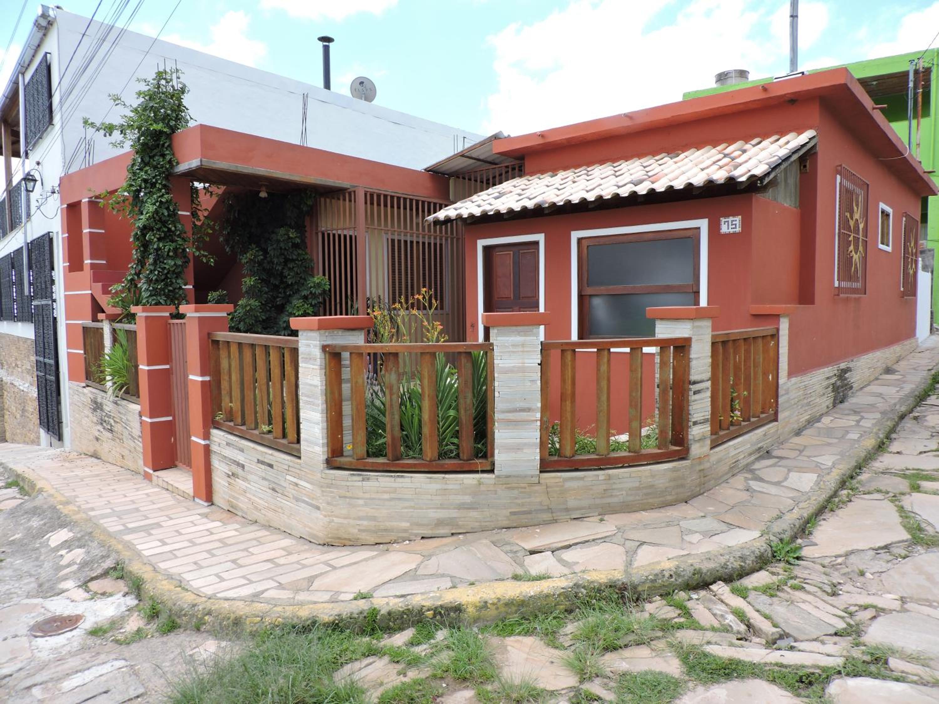 Three-Bedroom House photo 2
