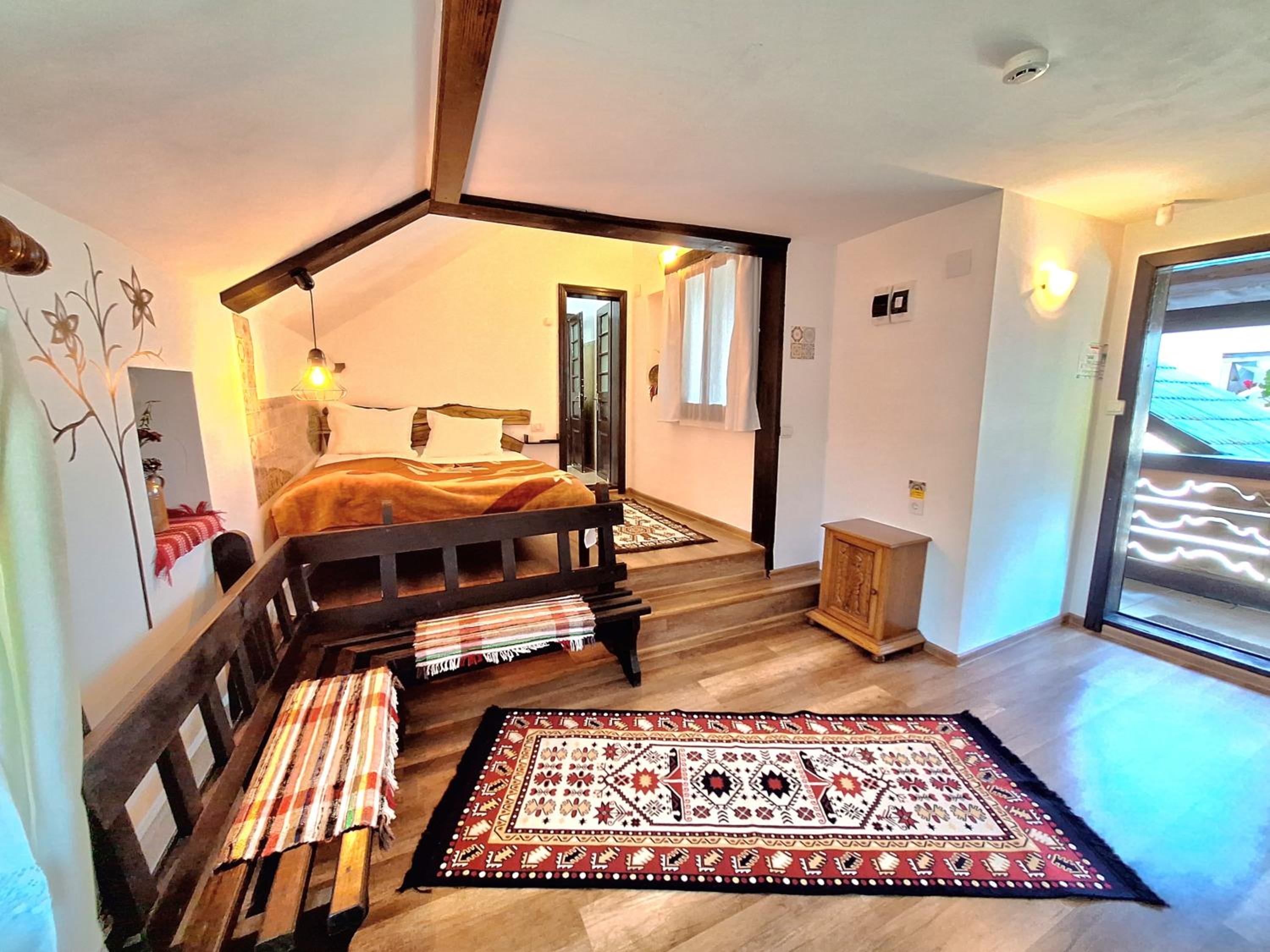 Triple Room with Private Bathroom photo 3