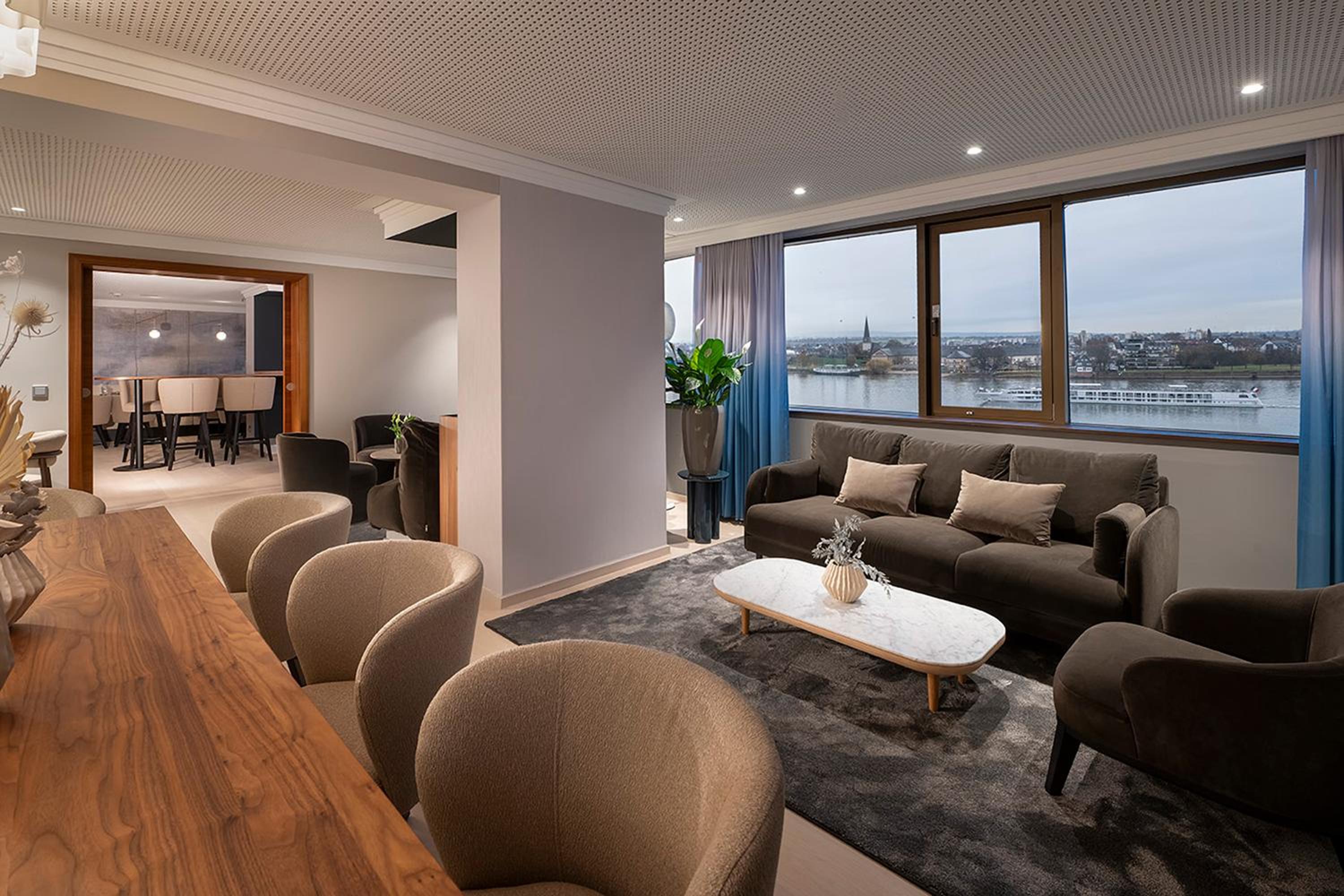 Twin Executive Room with City View - Rhine Wing - Photo 6