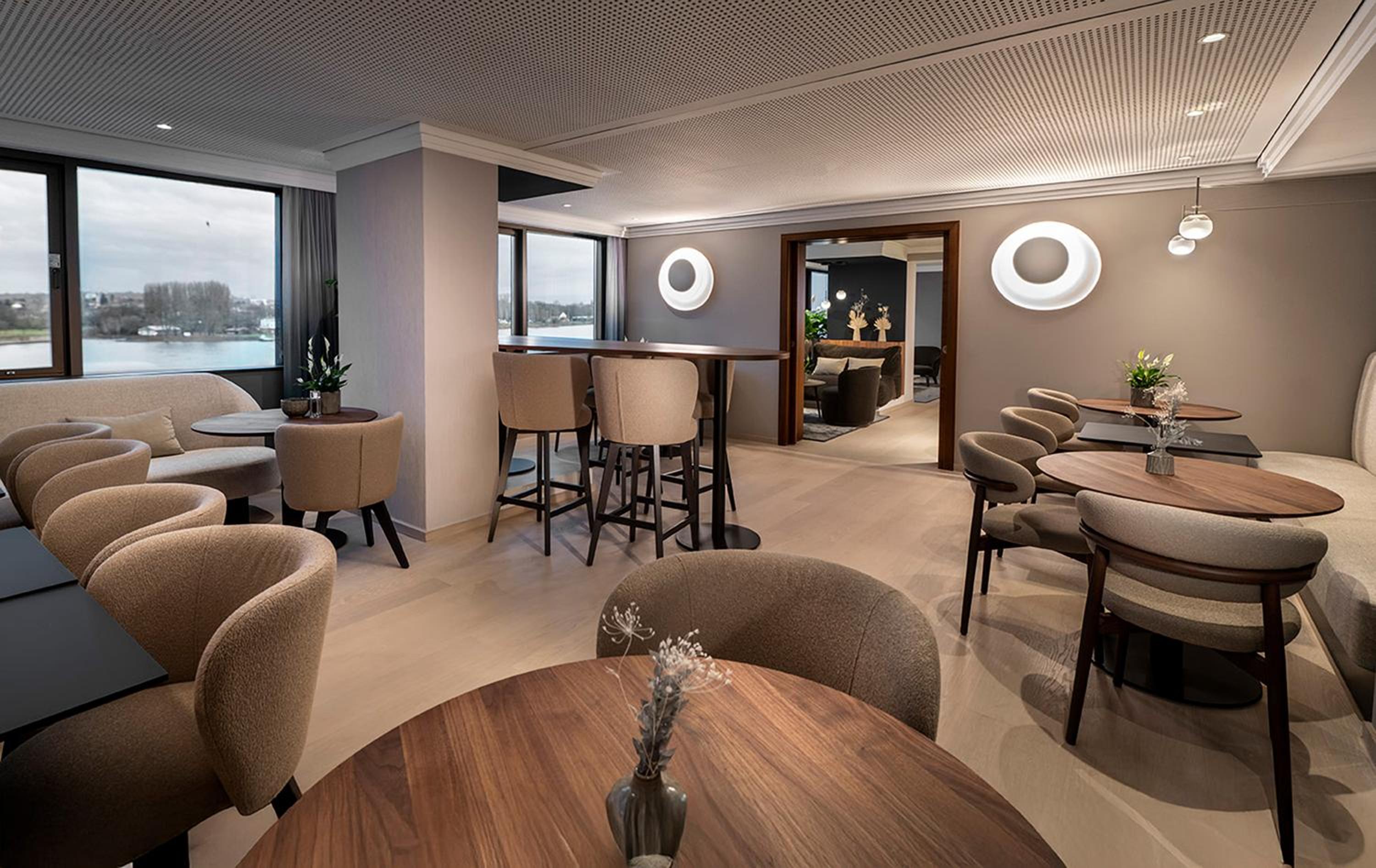 Twin Executive Room with City View - Rhine Wing - Photo 5