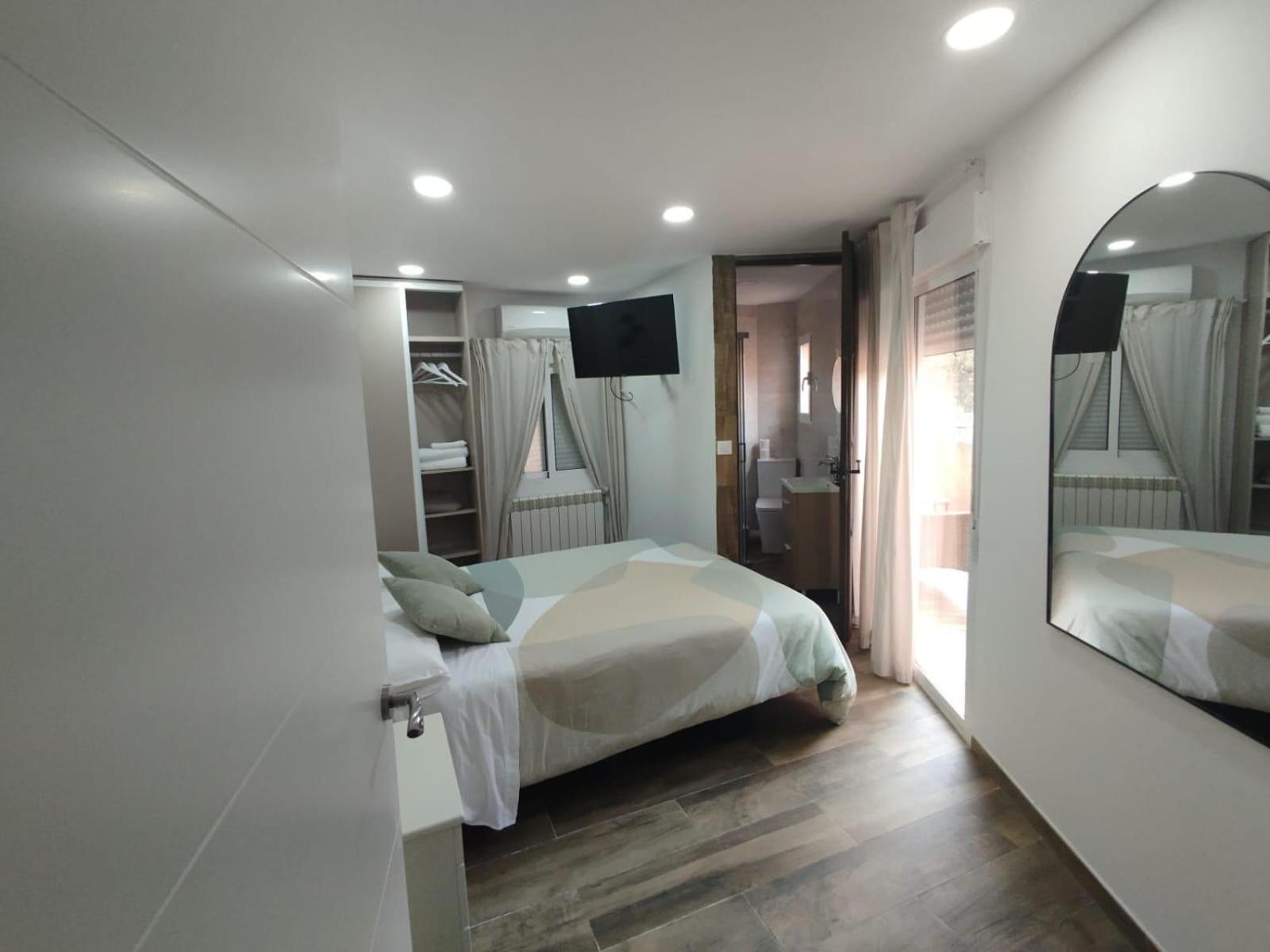 Suite with Terrace photo 2