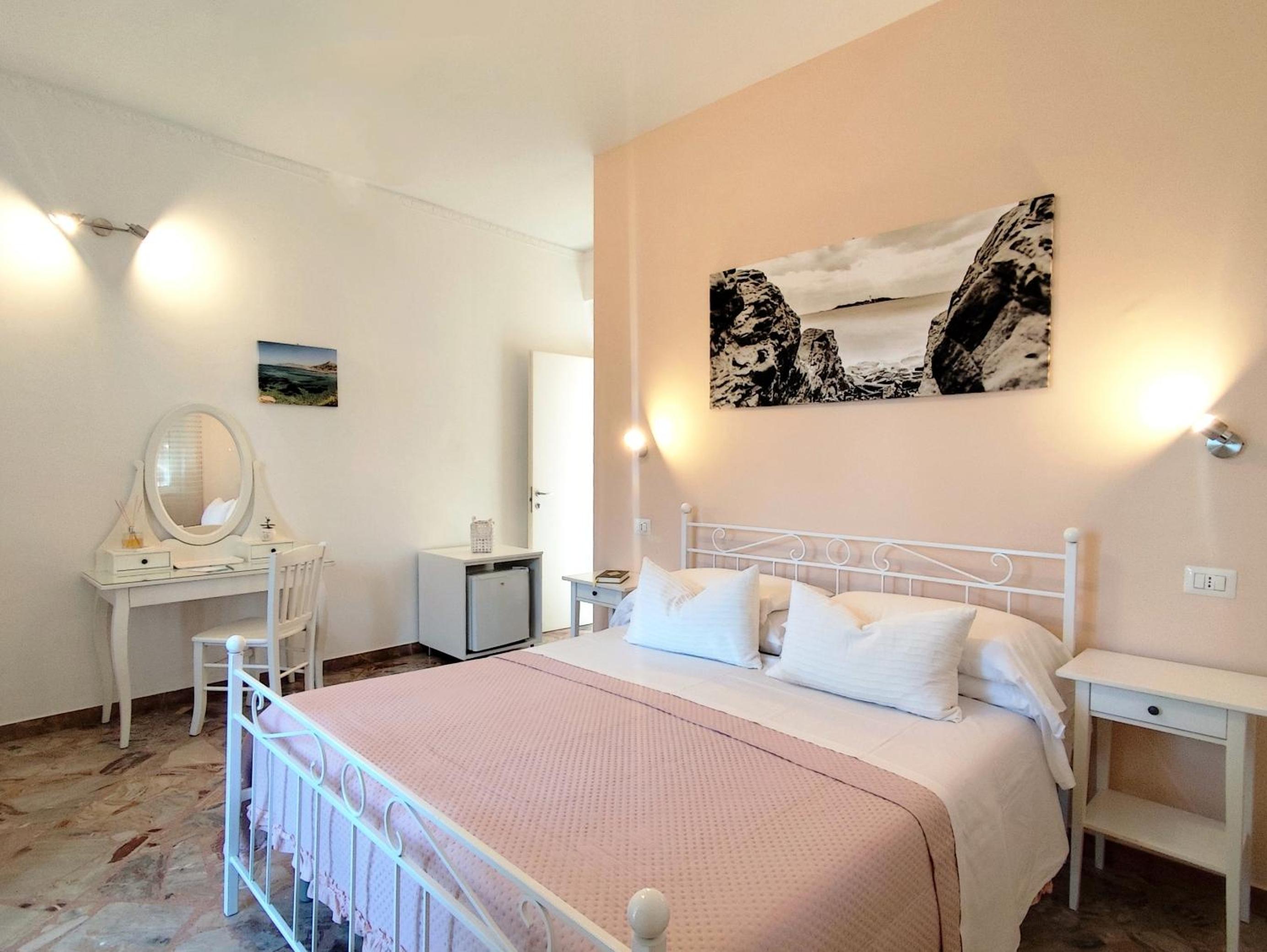 Double Room with Balcony photo 1