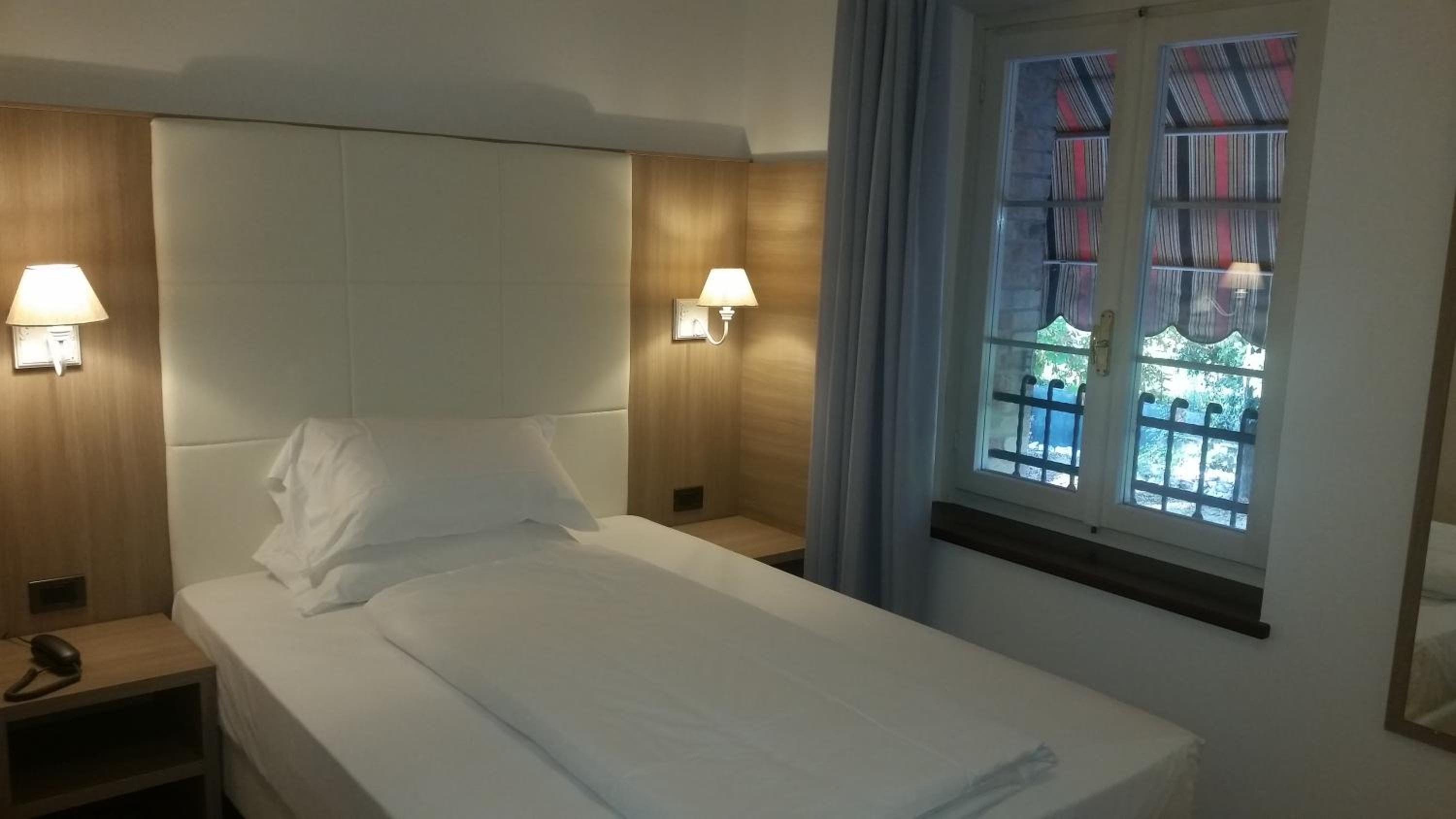 Single Room photo 3
